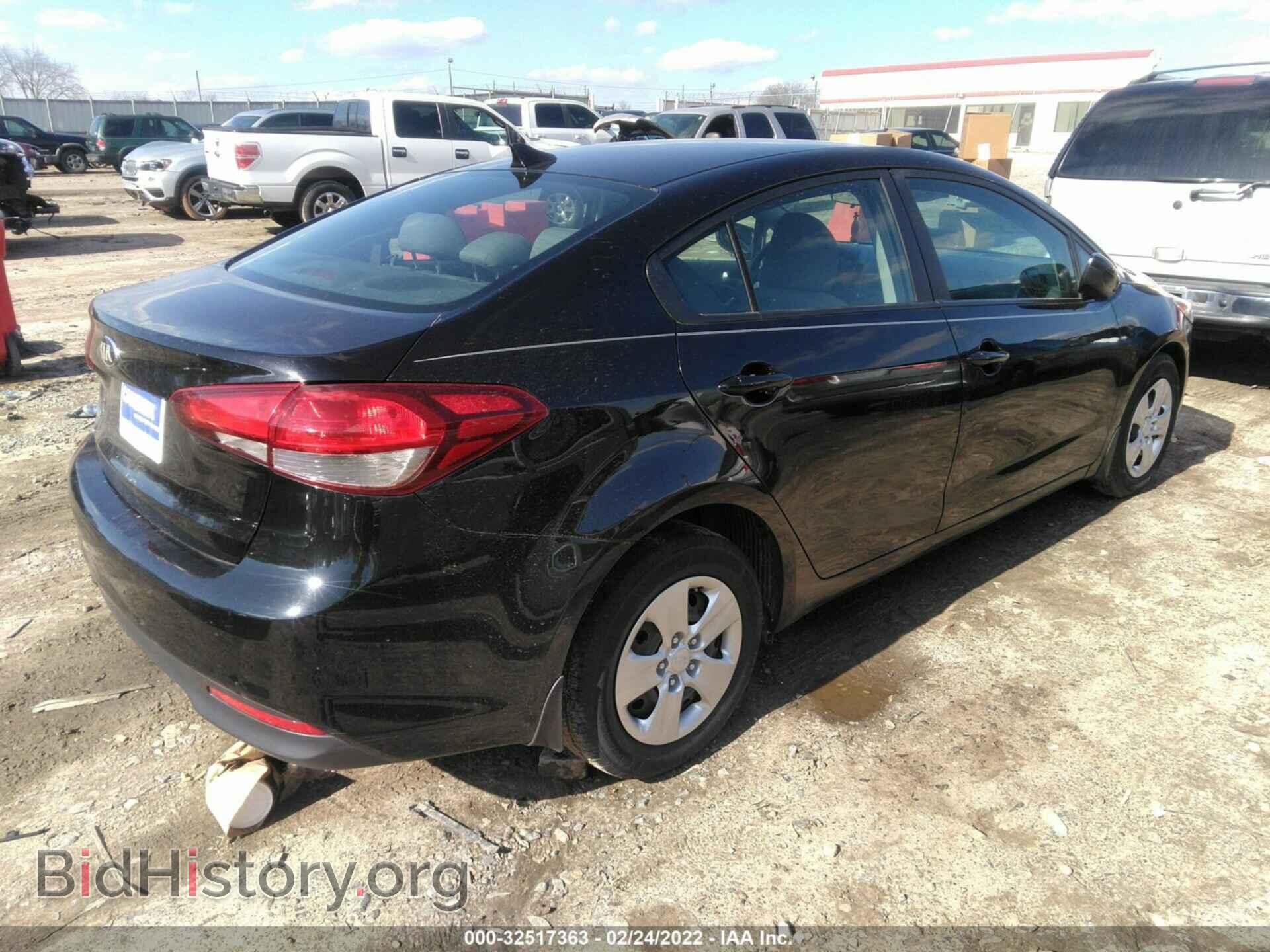 2017 KIA FORTE - VIN: 3KPFK4A76HE049357 - Фото 4