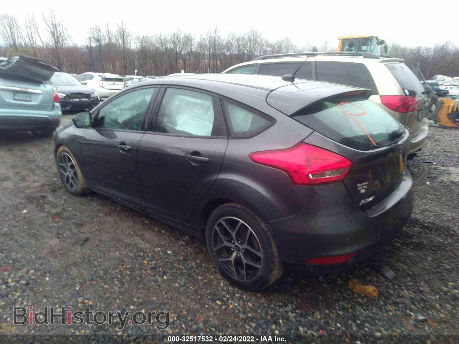 2017 FORD FOCUS - VIN: 1FADP3M2XHL317214 - Фото 3