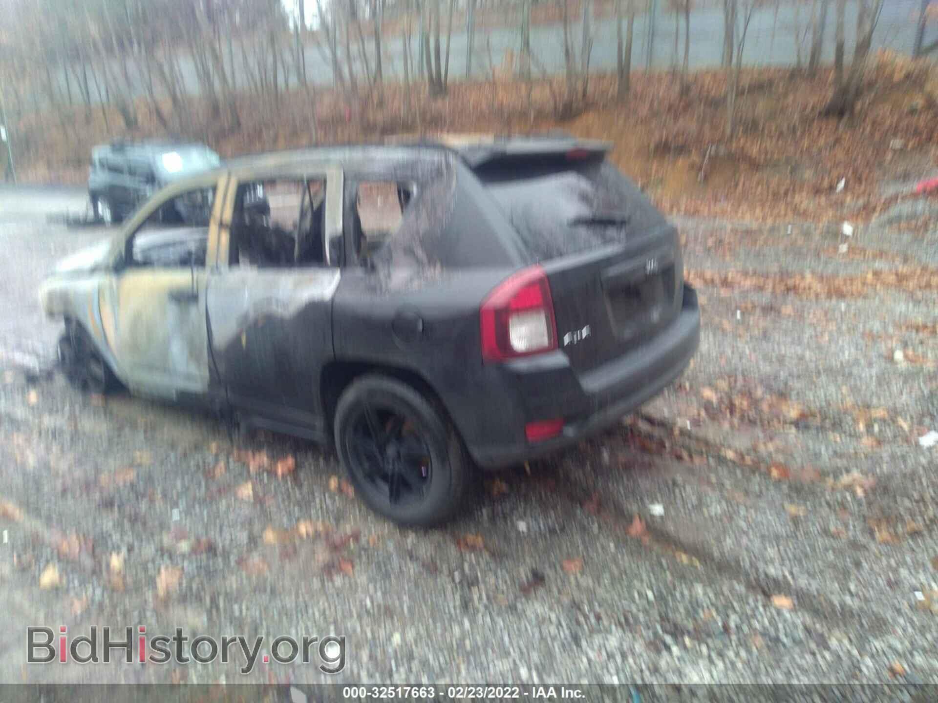 2014 JEEP COMPASS - VIN: 1C4NJDEB9ED641703 - Фото 3