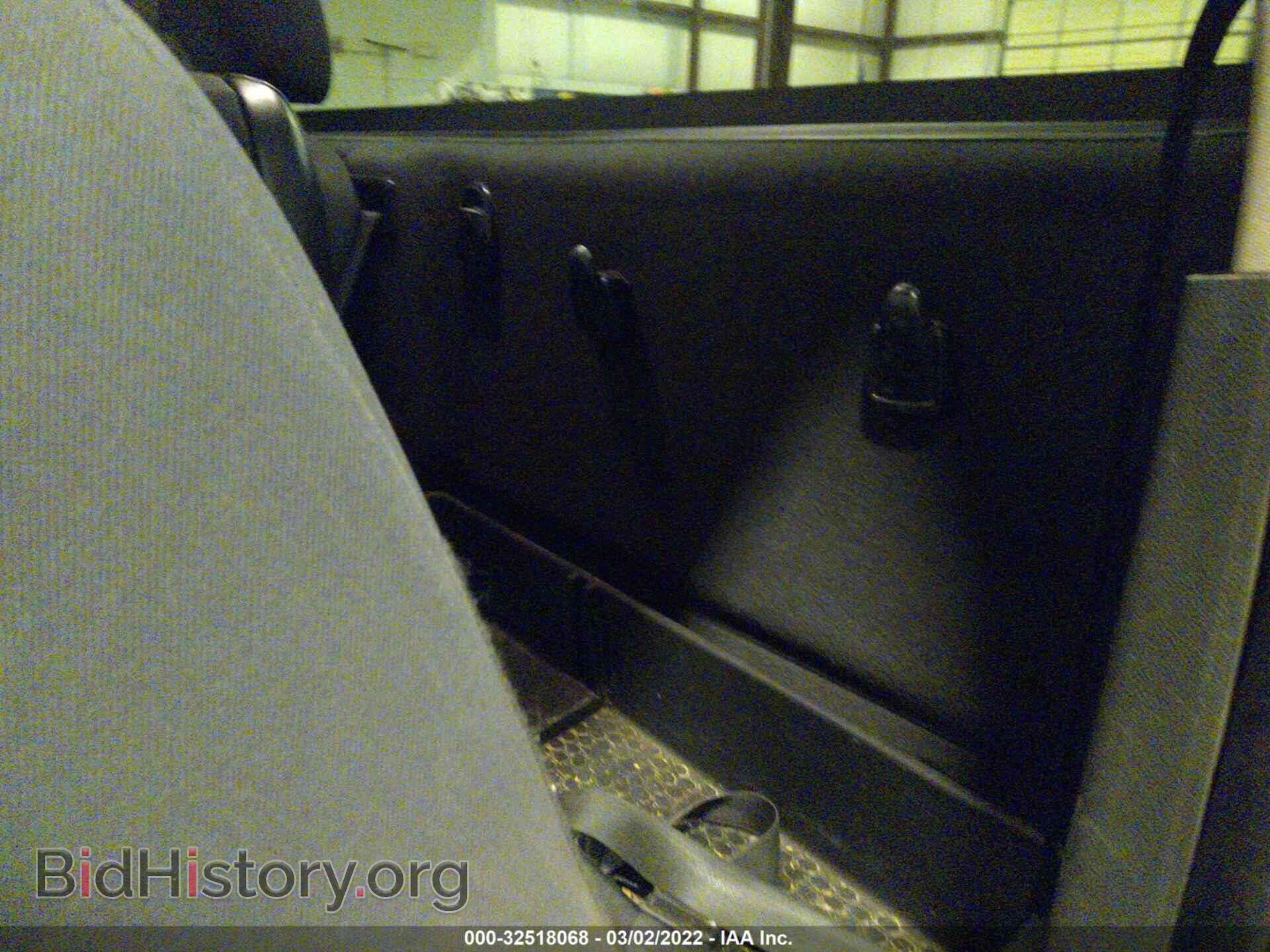 2011 RAM 1500 - VIN: 3D7JV1EP2BG575948 - Фото 8
