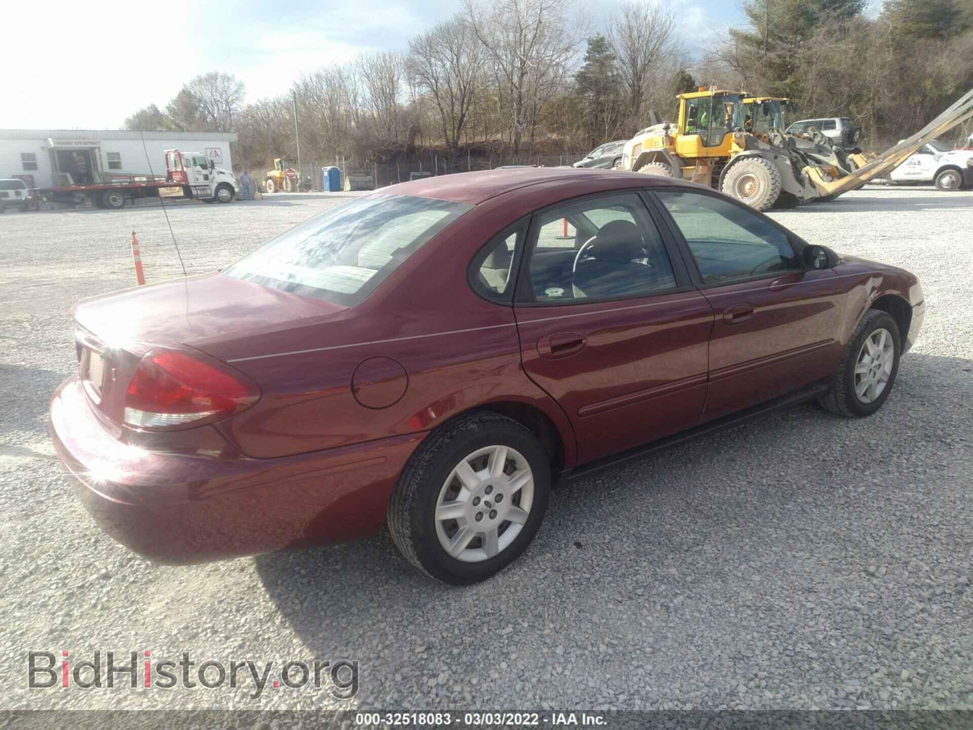 2006 FORD TAURUS - VIN: 1FAFP53U46A260010 - Фото 4