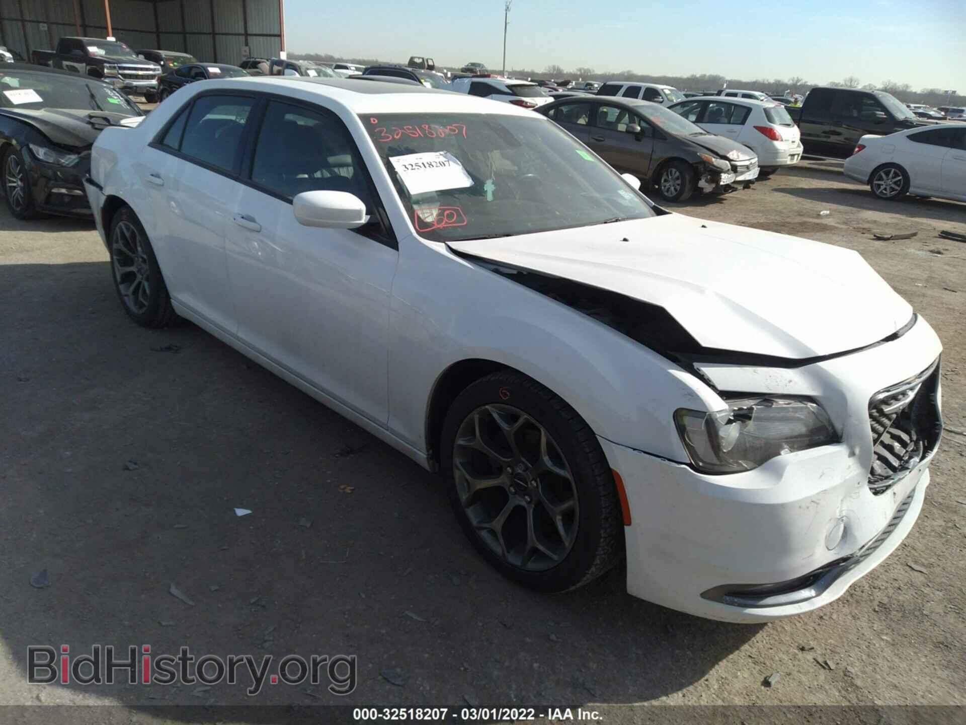 Photo 2C3CCABG7GH161590 - CHRYSLER 300 2016