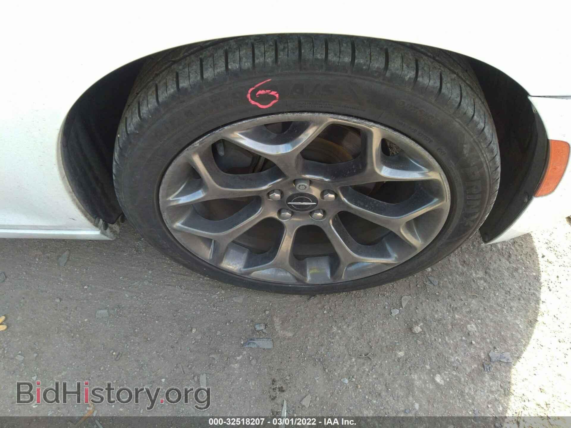 2016 CHRYSLER 300 - VIN: 2C3CCABG7GH161590 - Фото 14