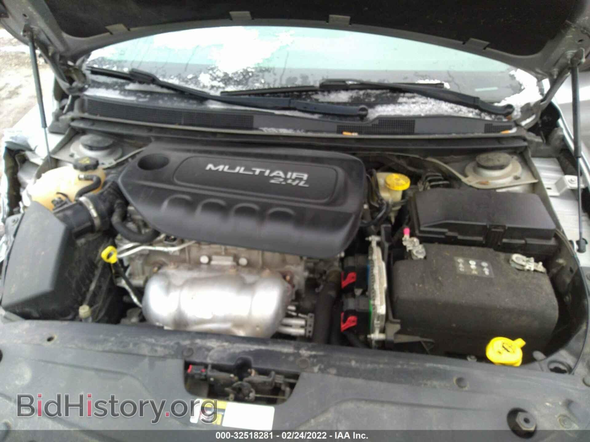 2016 CHRYSLER 200 - VIN: 1C3CCCBB6GN179019 - Photo 10