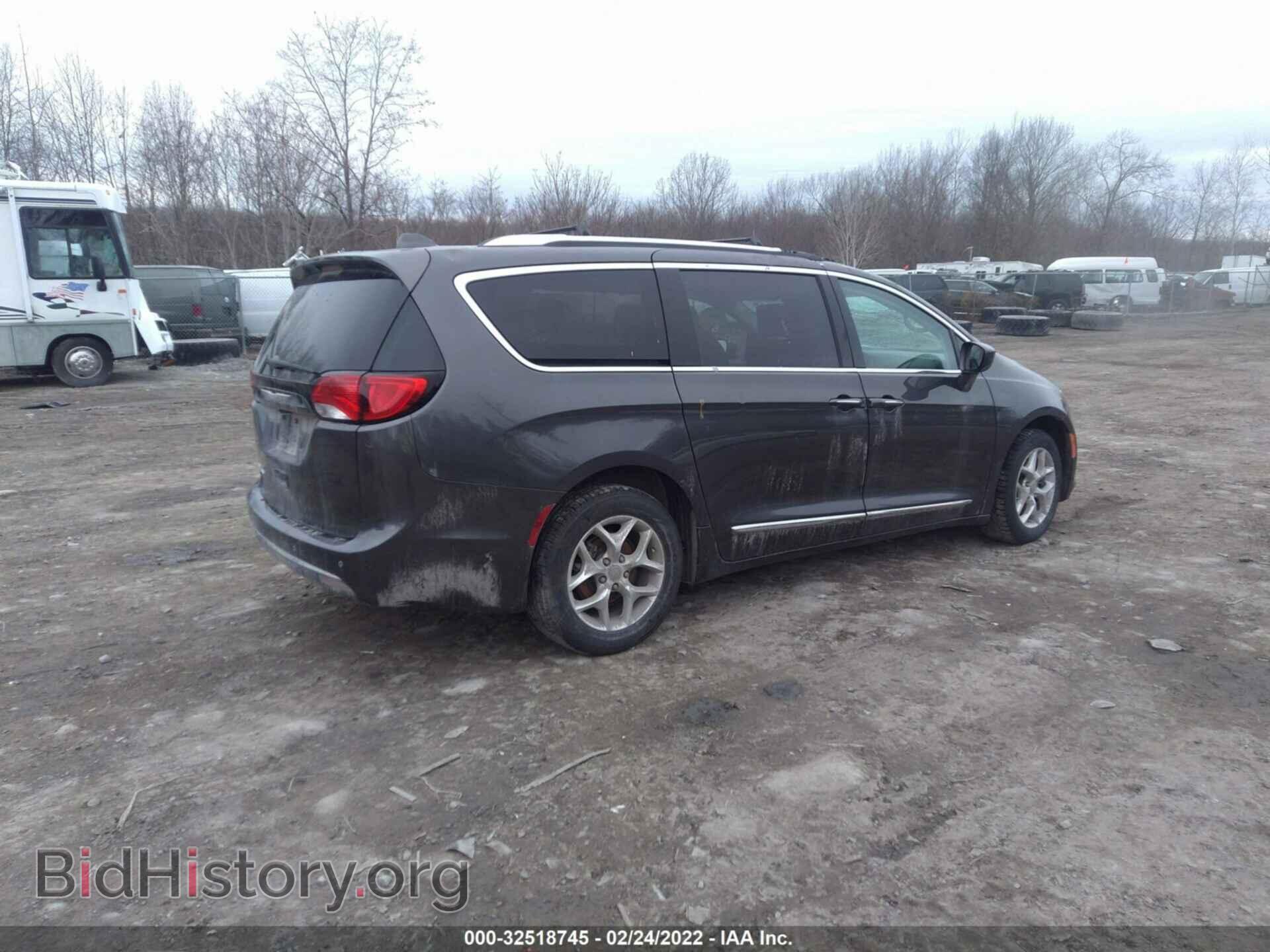 2017 CHRYSLER PACIFICA - VIN: 2C4RC1EG6HR622792 - Фото 4