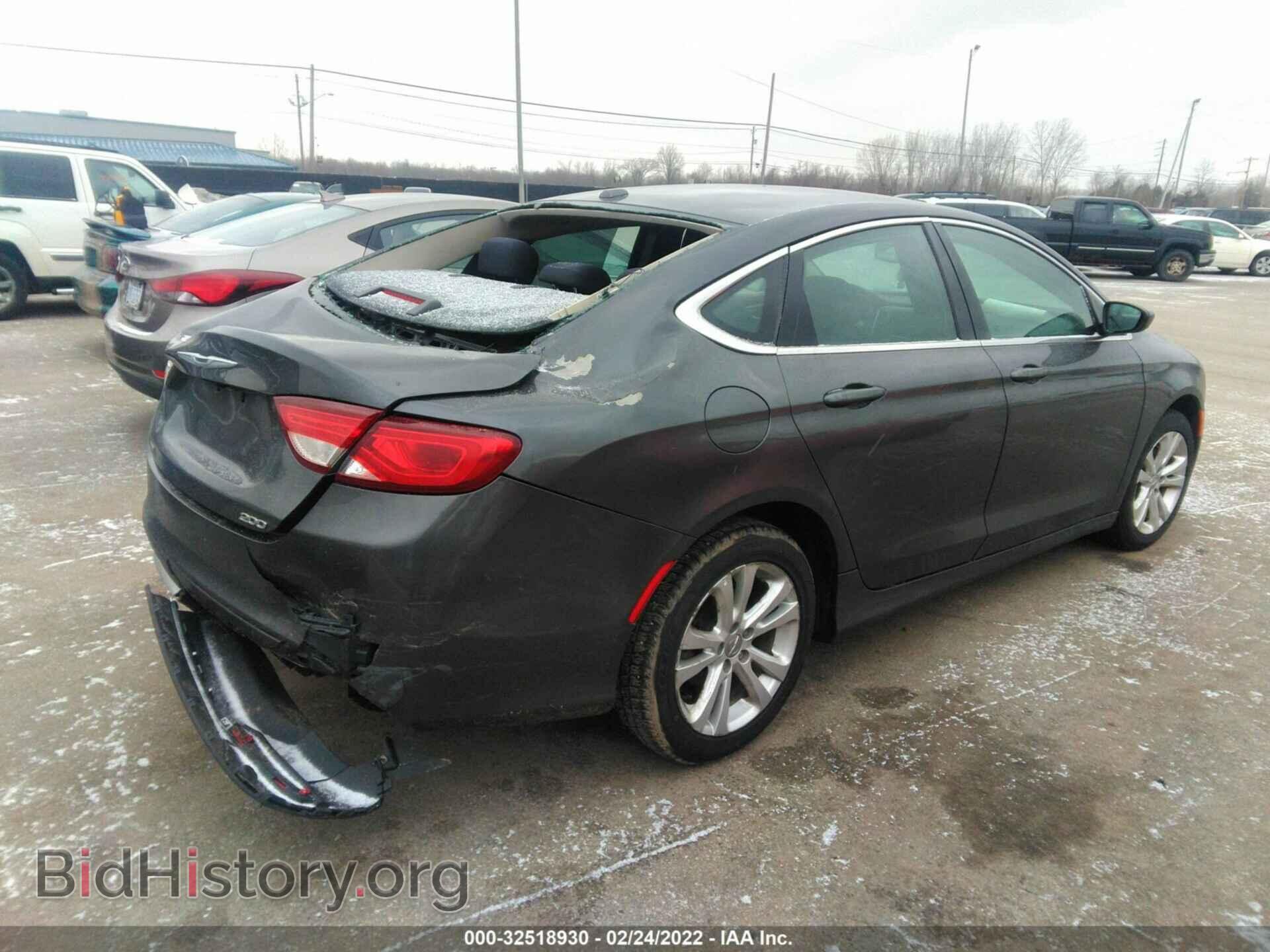 2016 CHRYSLER 200 - VIN: 1C3CCCAB1GN136273 - Photo 4