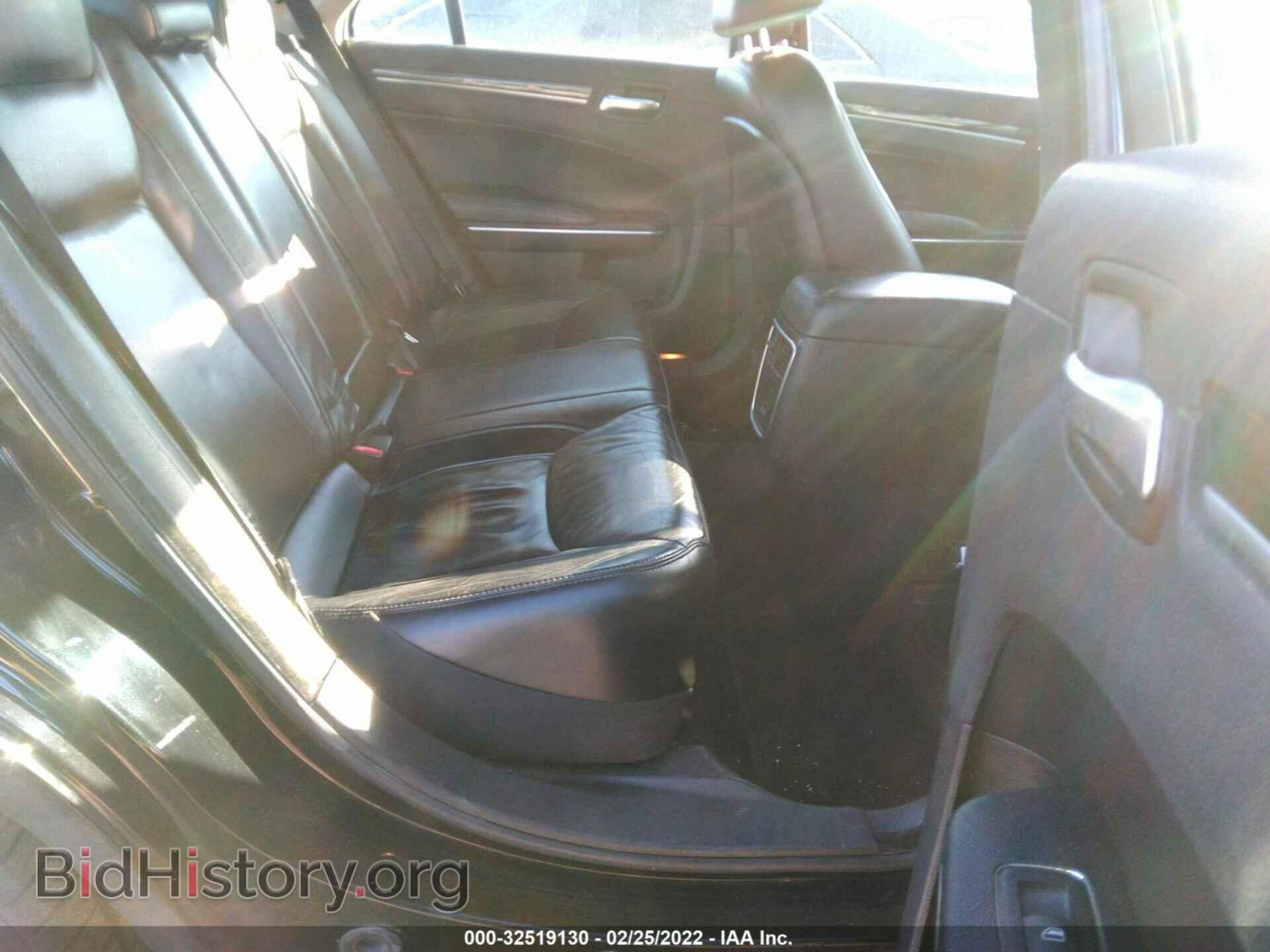2016 CHRYSLER 300 - VIN: 2C3CCAAG7GH343792 - Фото 8