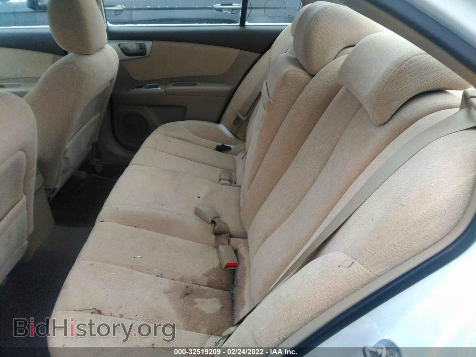 2008 KIA OPTIMA - VIN: KNAGE123785246388 - Фото 8