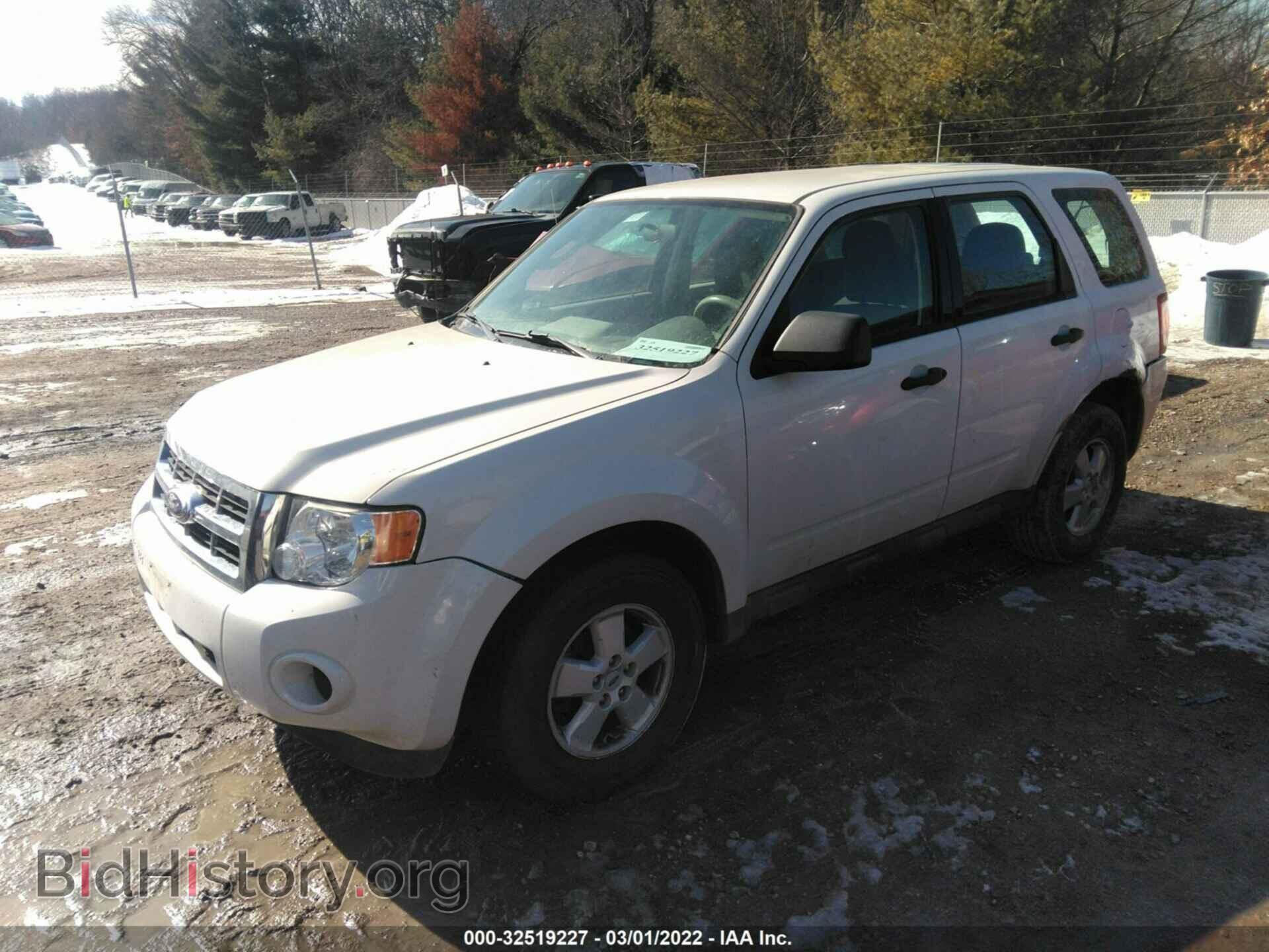 2010 FORD ESCAPE - VIN: 1FMCU9C74AKA92519 - Фото 2