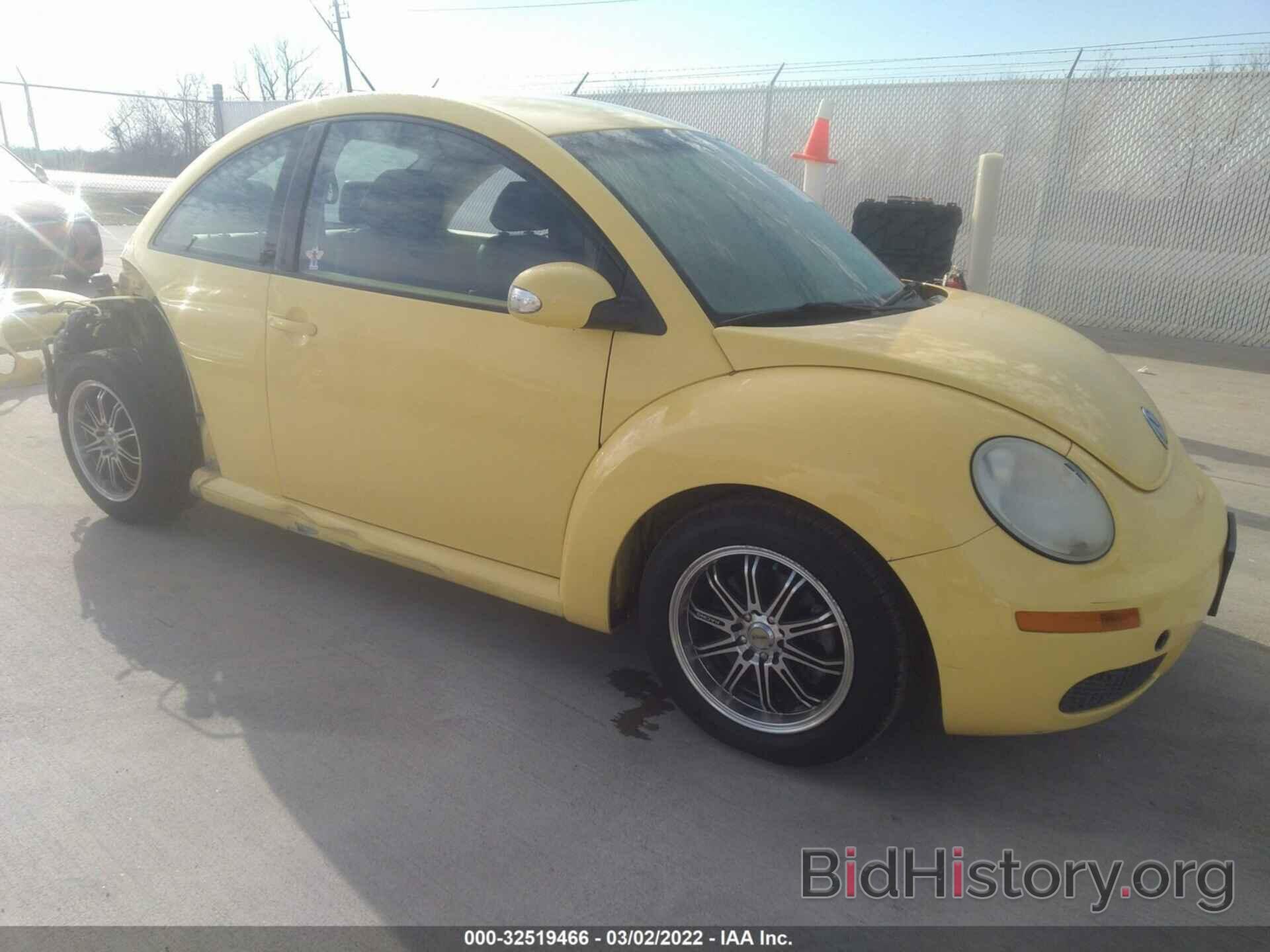 Photo 3VWPW3AG0AM006838 - VOLKSWAGEN NEW BEETLE COUPE 2010