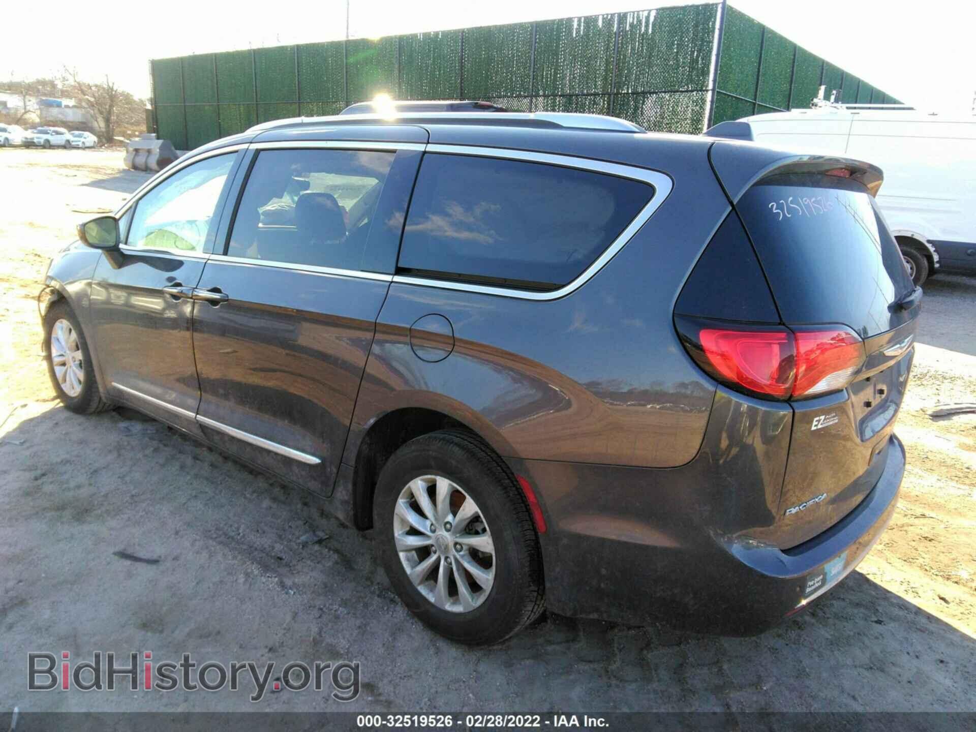2019 CHRYSLER PACIFICA - VIN: 2C4RC1BG9KR733249 - Фото 3