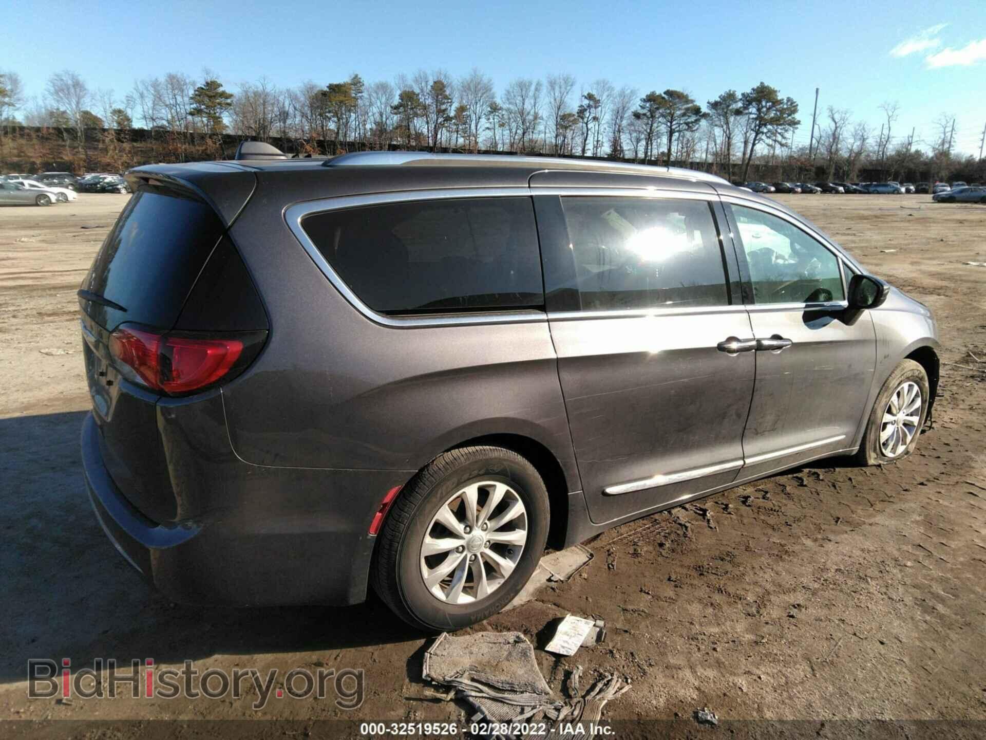 2019 CHRYSLER PACIFICA - VIN: 2C4RC1BG9KR733249 - Фото 4