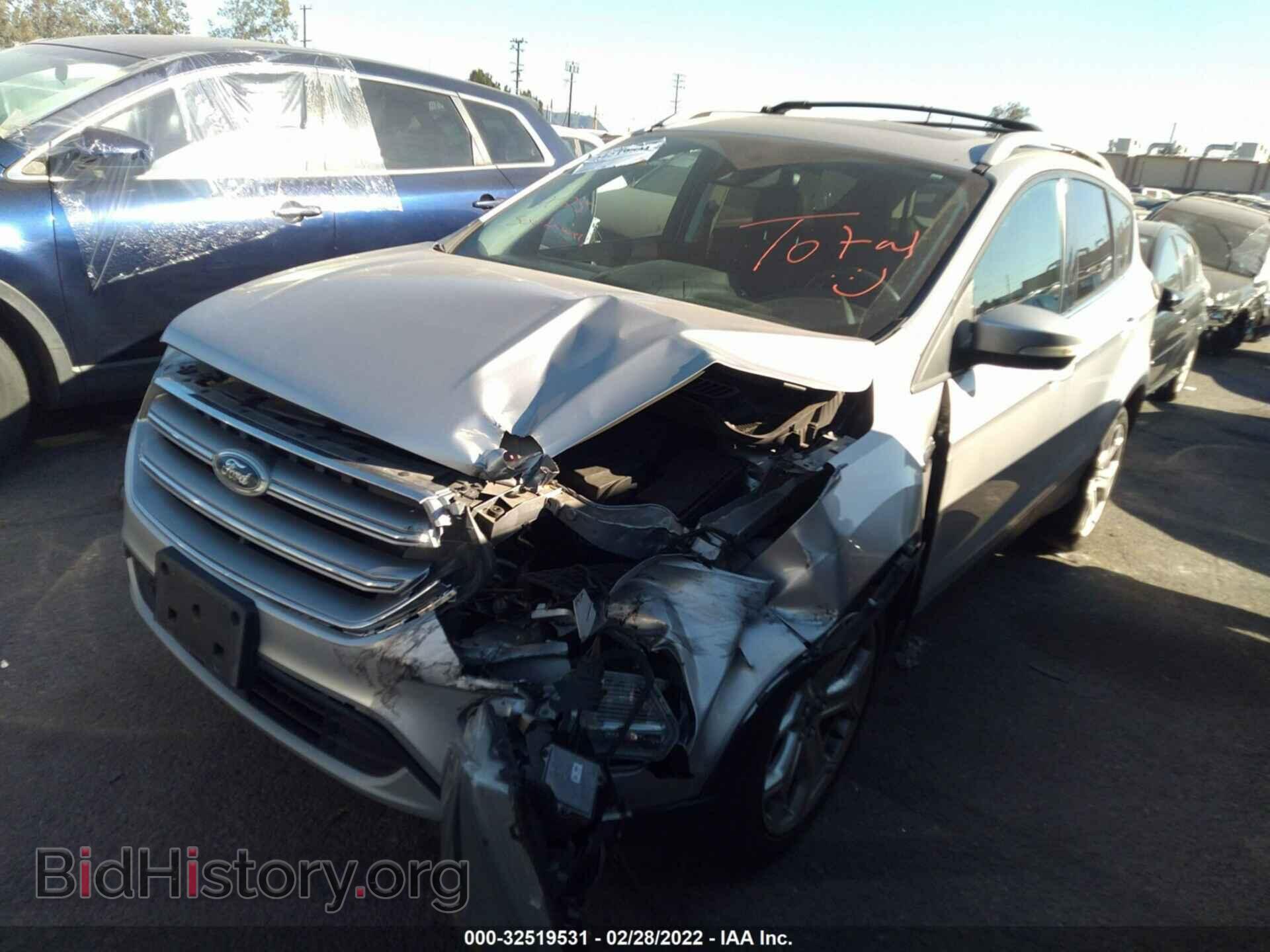 2017 FORD ESCAPE - VIN: 1FMCU0J95HUA64470 - Фото 2