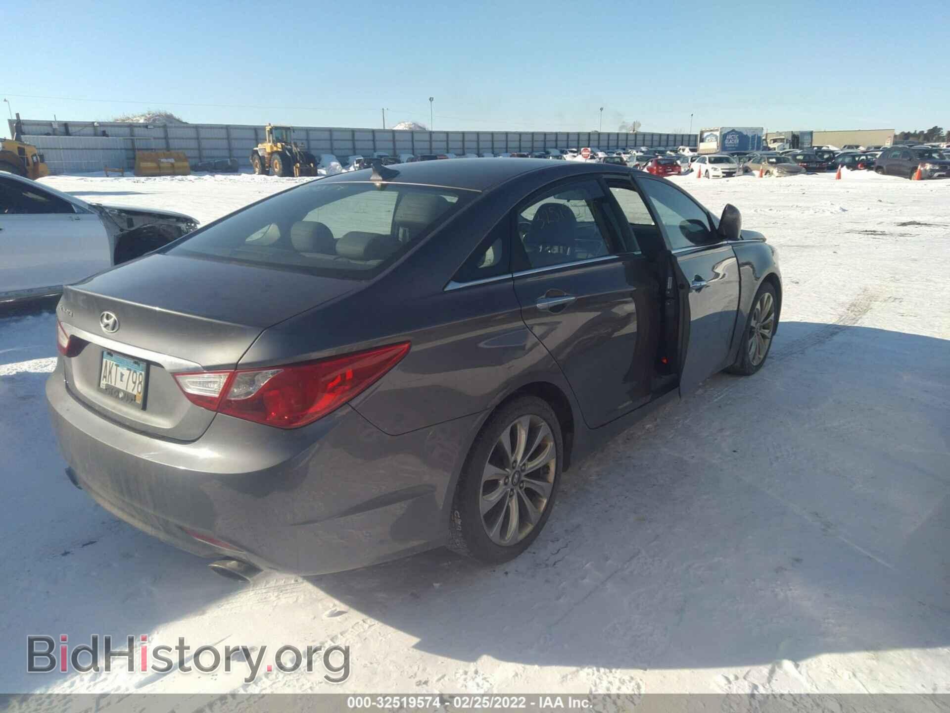 2011 HYUNDAI SONATA - VIN: 5NPEC4AC2BH126914 - Фото 4