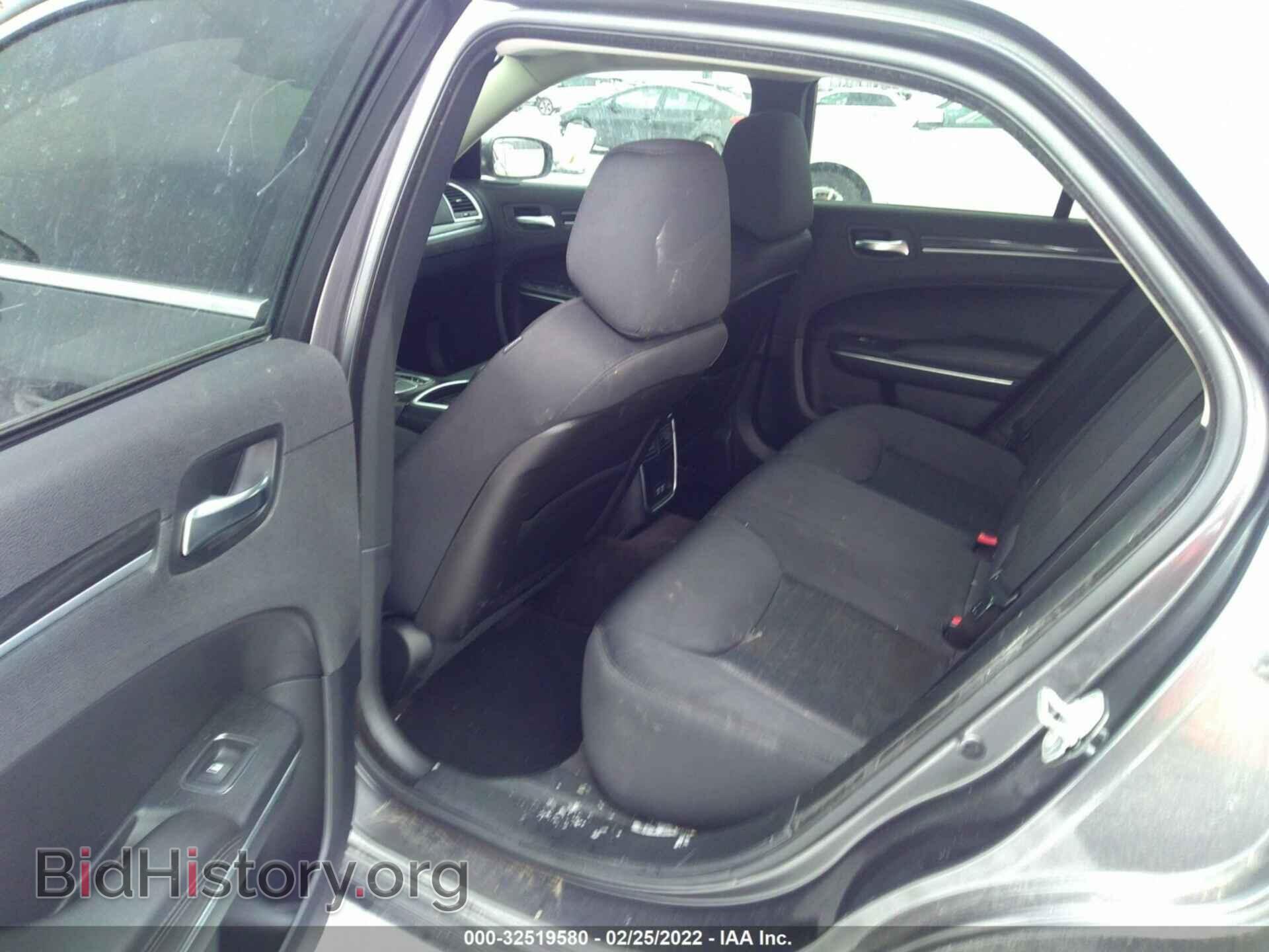 2018 CHRYSLER 300 - VIN: 2C3CCARG9JH223178 - Фото 8