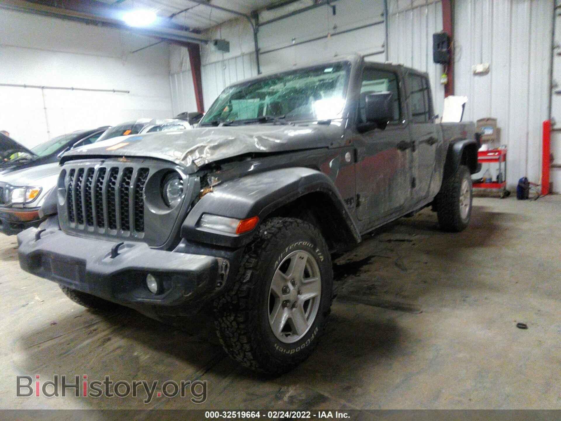 2020 JEEP GLADIATOR - VIN: 1C6HJTAG3LL141927 - Фото 2