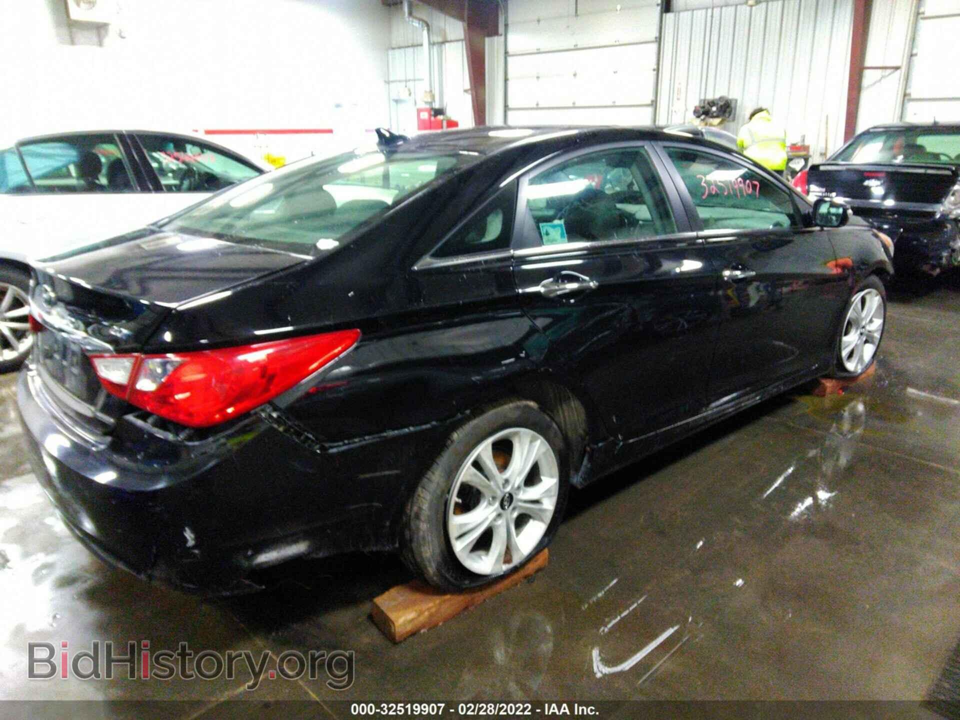 2011 HYUNDAI SONATA - VIN: 5NPEC4AB3BH305874 - Фото 4