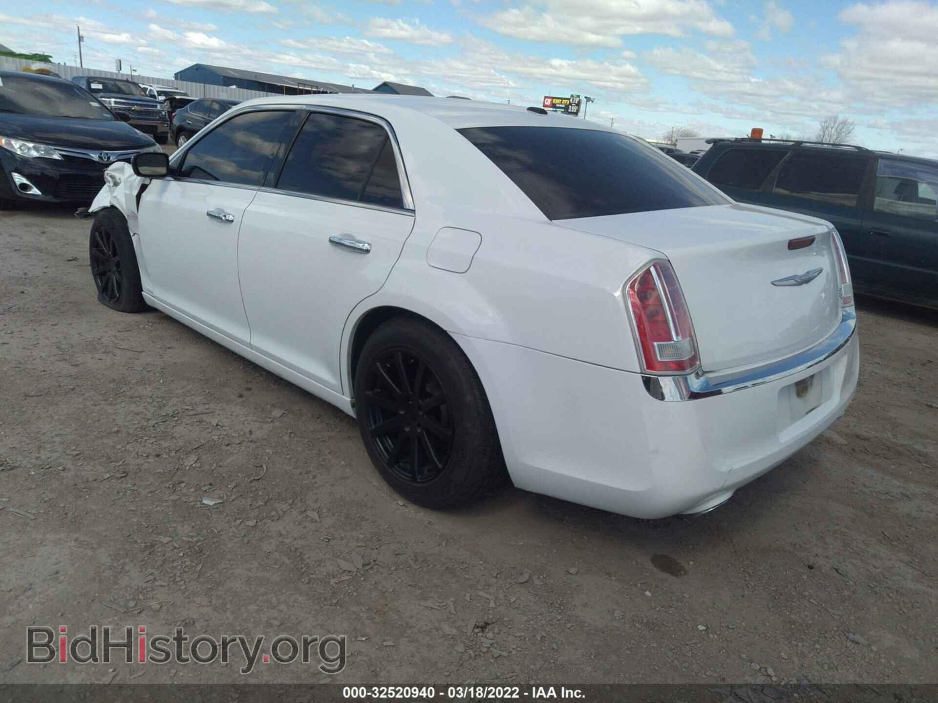 2014 CHRYSLER 300 - VIN: 2C3CCAEG0EH375281 - Фото 3
