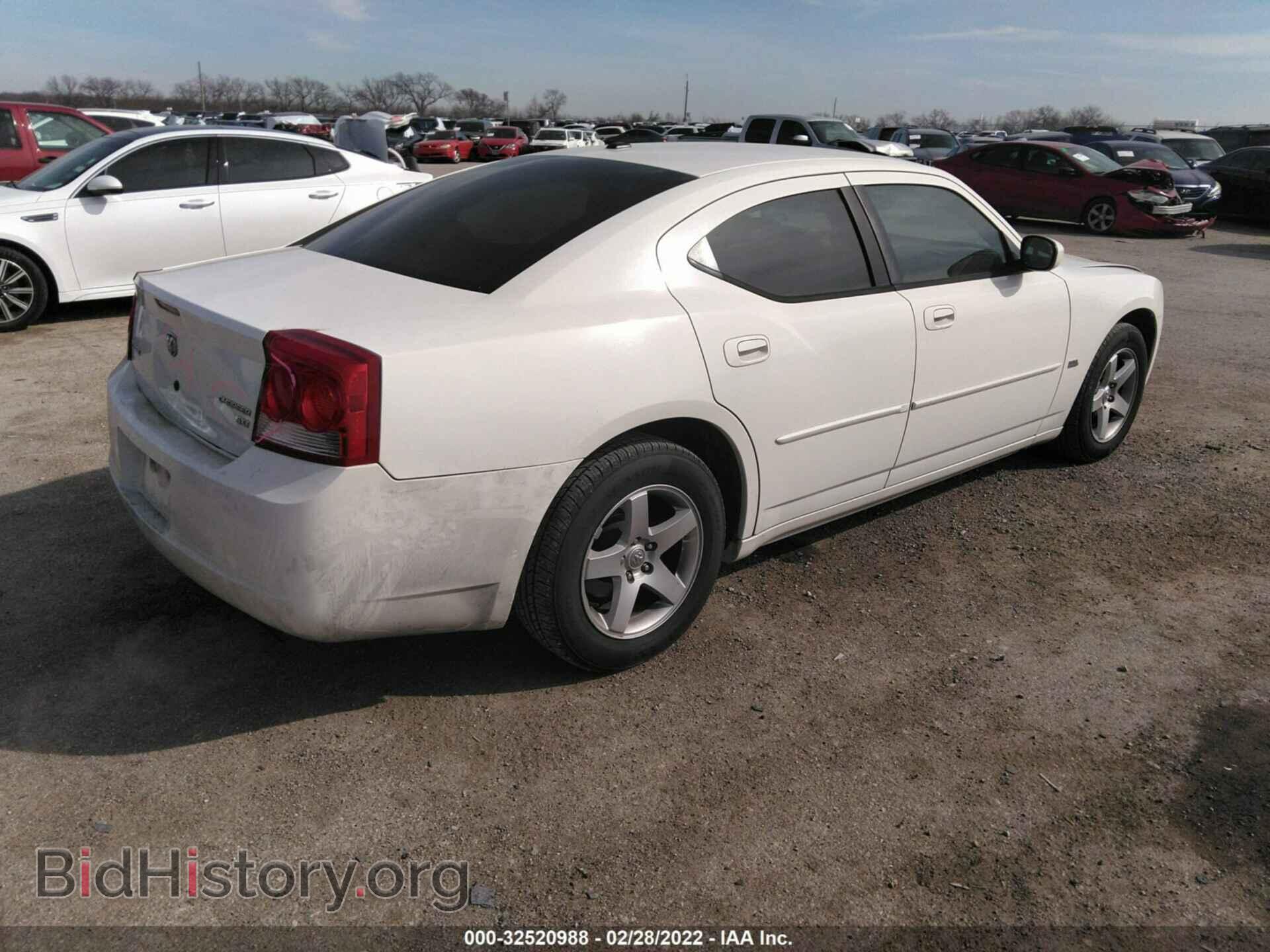 2010 DODGE CHARGER - VIN: 2B3CA3CV2AH153075 - Фото 4
