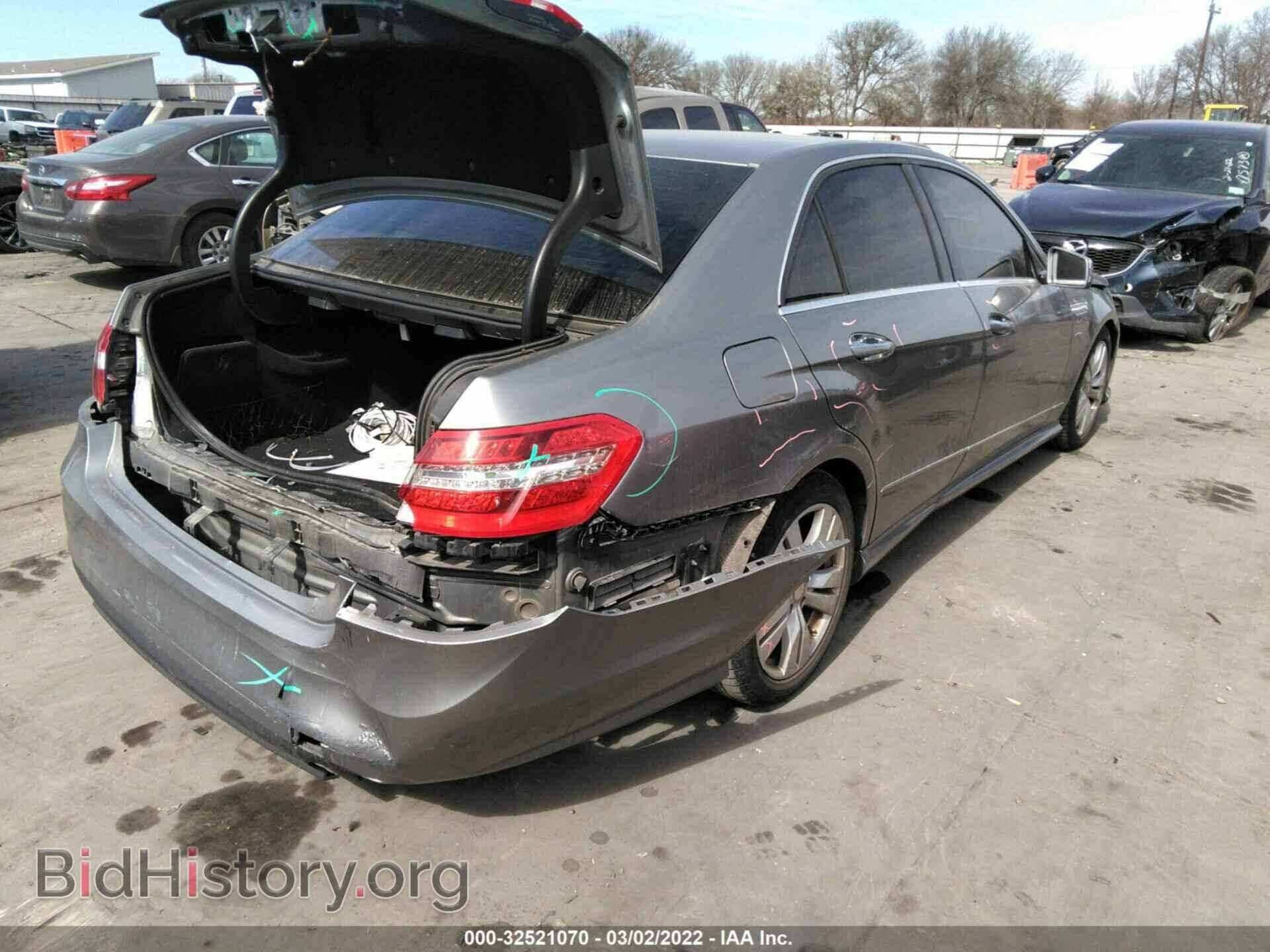 2011 MERCEDES-BENZ E-CLASS - VIN: WDDHF2EB7BA308647 - Фото 4