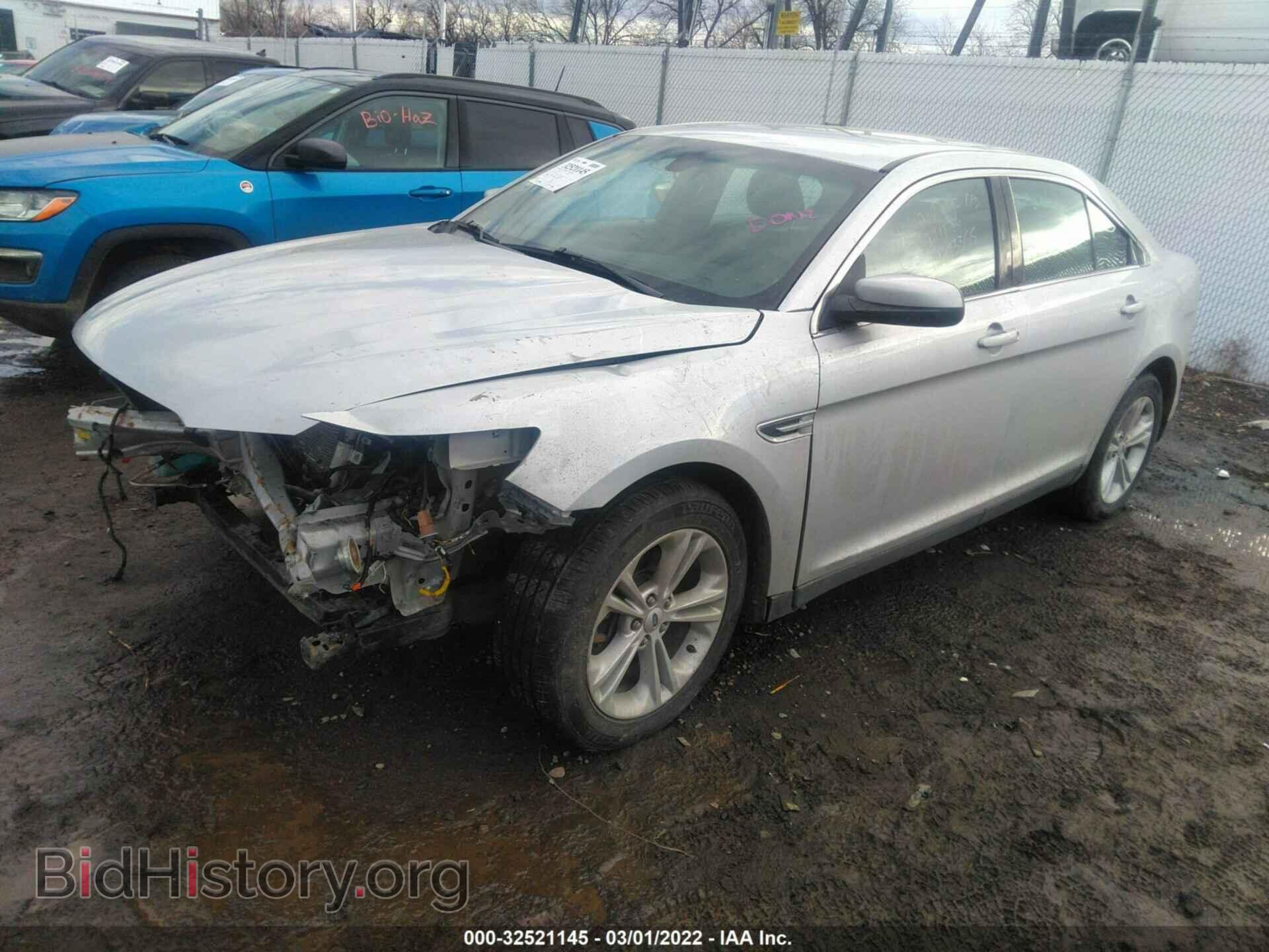 2015 FORD TAURUS - VIN: 1FAHP2E82FG173355 - Photo 2