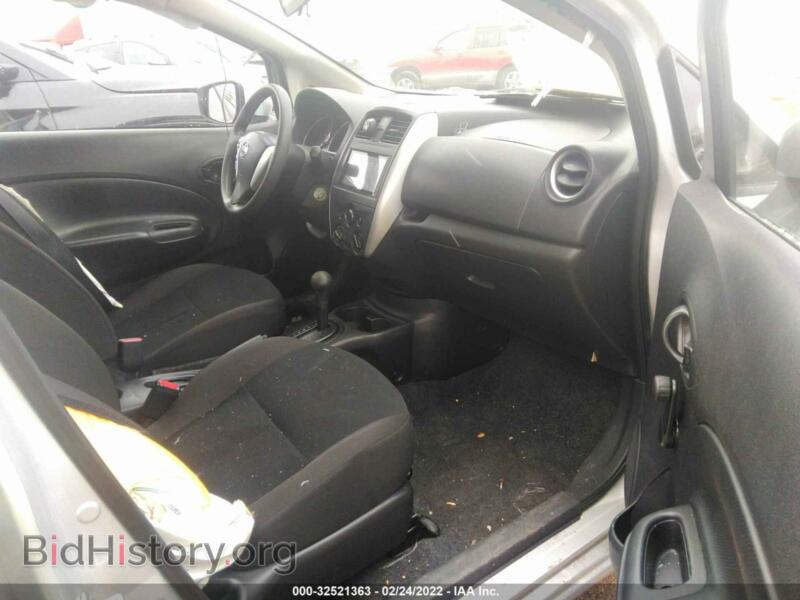 2015 Nissan VERSA NOTE (VIN 3N1CE2CPXFL386847) — photo 5 of 11