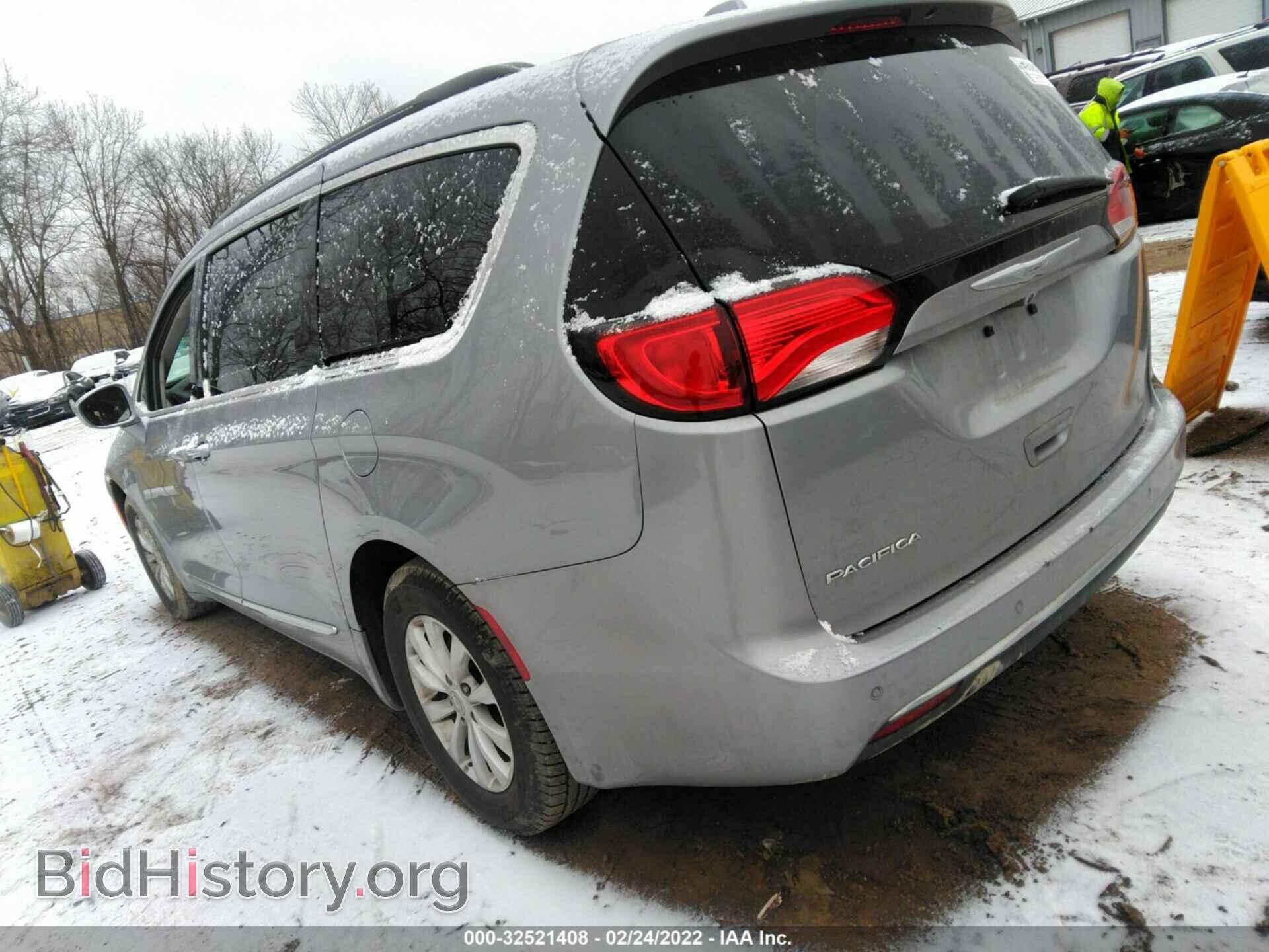2017 CHRYSLER PACIFICA - VIN: 2C4RC1BG3HR620924 - Фото 3