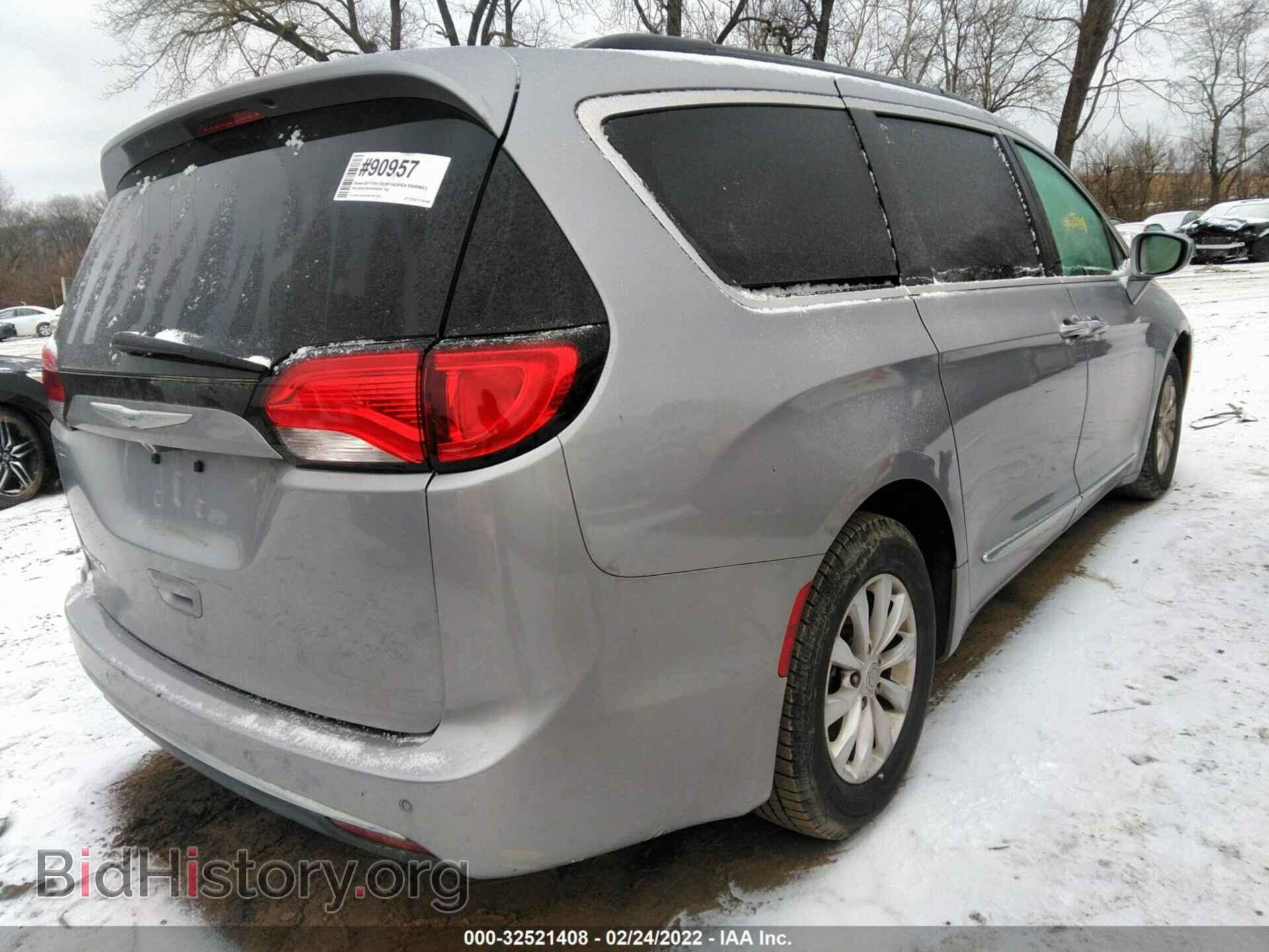 2017 CHRYSLER PACIFICA - VIN: 2C4RC1BG3HR620924 - Фото 4