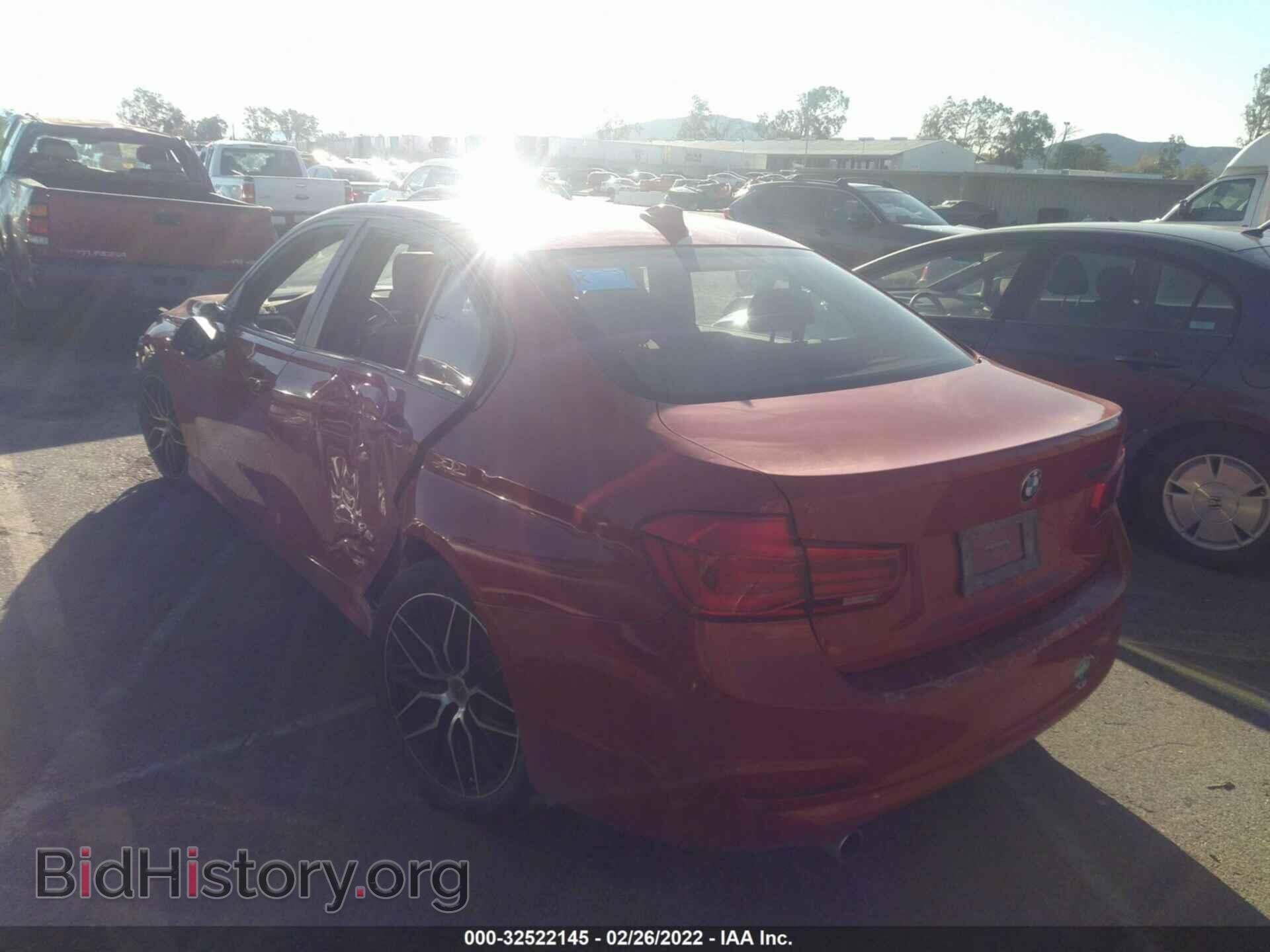 2016 BMW 3 SERIES - VIN: WBA8E1G57GNU10073 - Фото 3