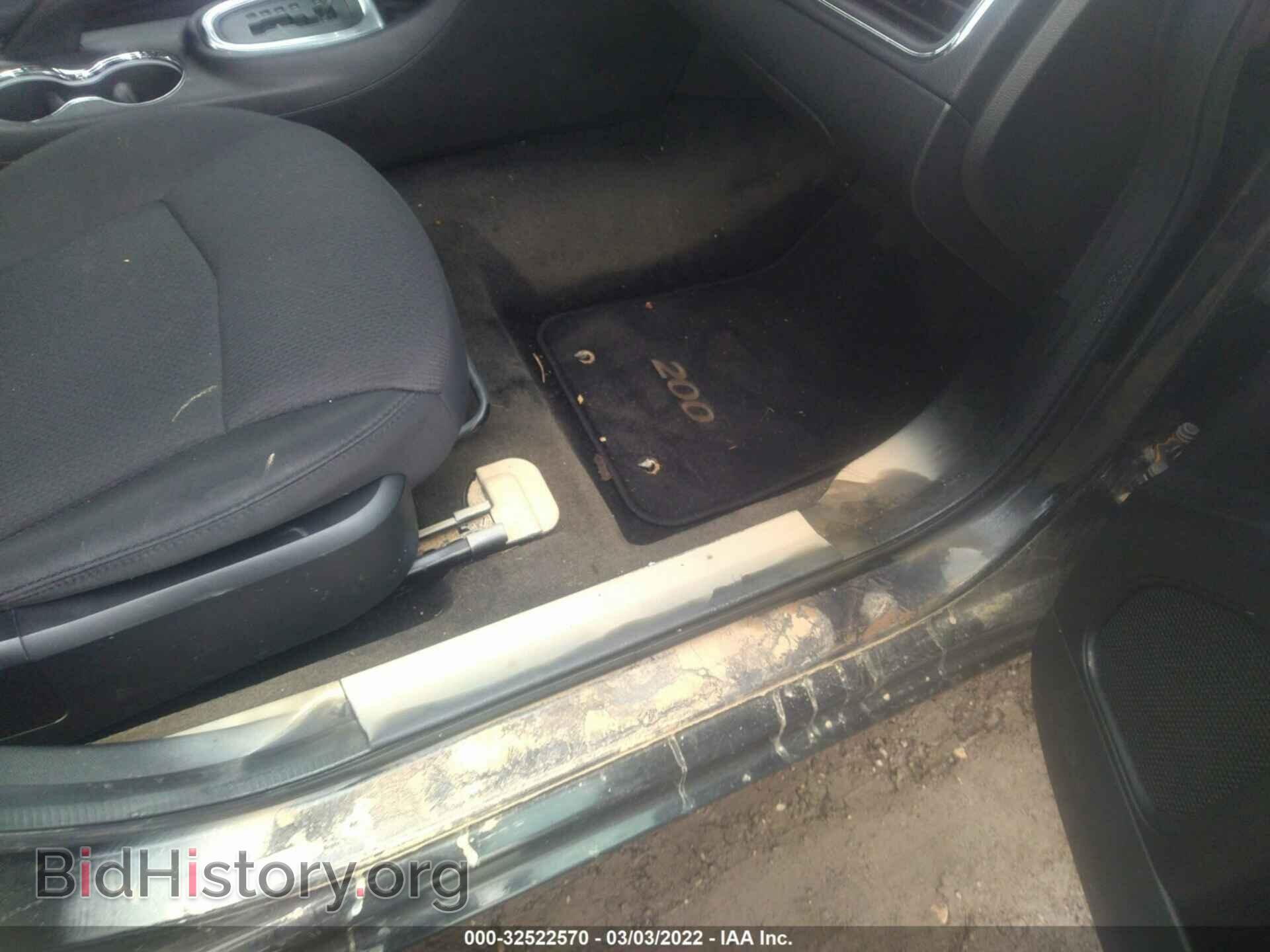 2013 CHRYSLER 200 - VIN: 1C3CCBBB3DN584230 - Фото 6