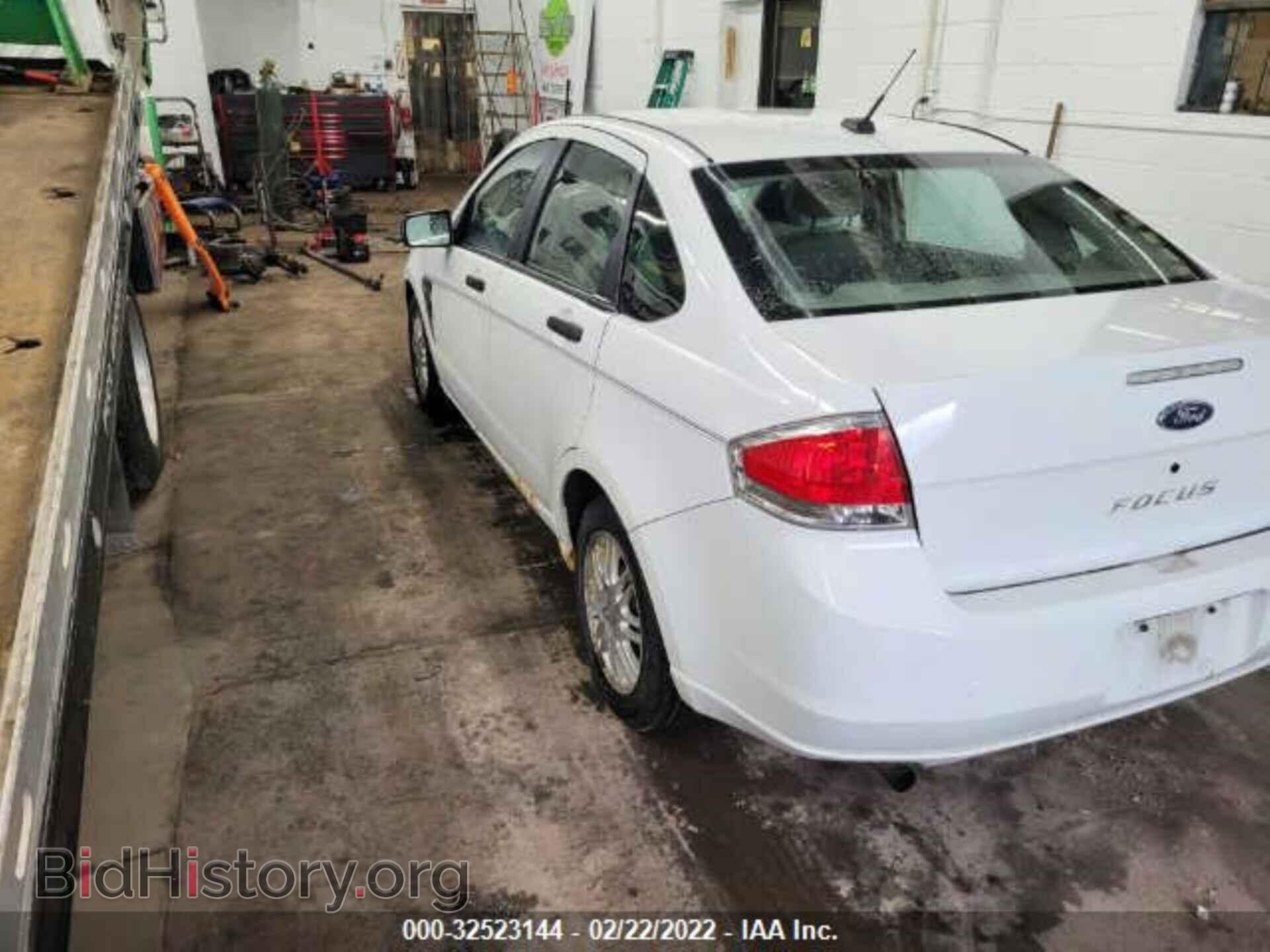 2008 FORD FOCUS - VIN: 1FAHP35N98W206484 - Фото 3