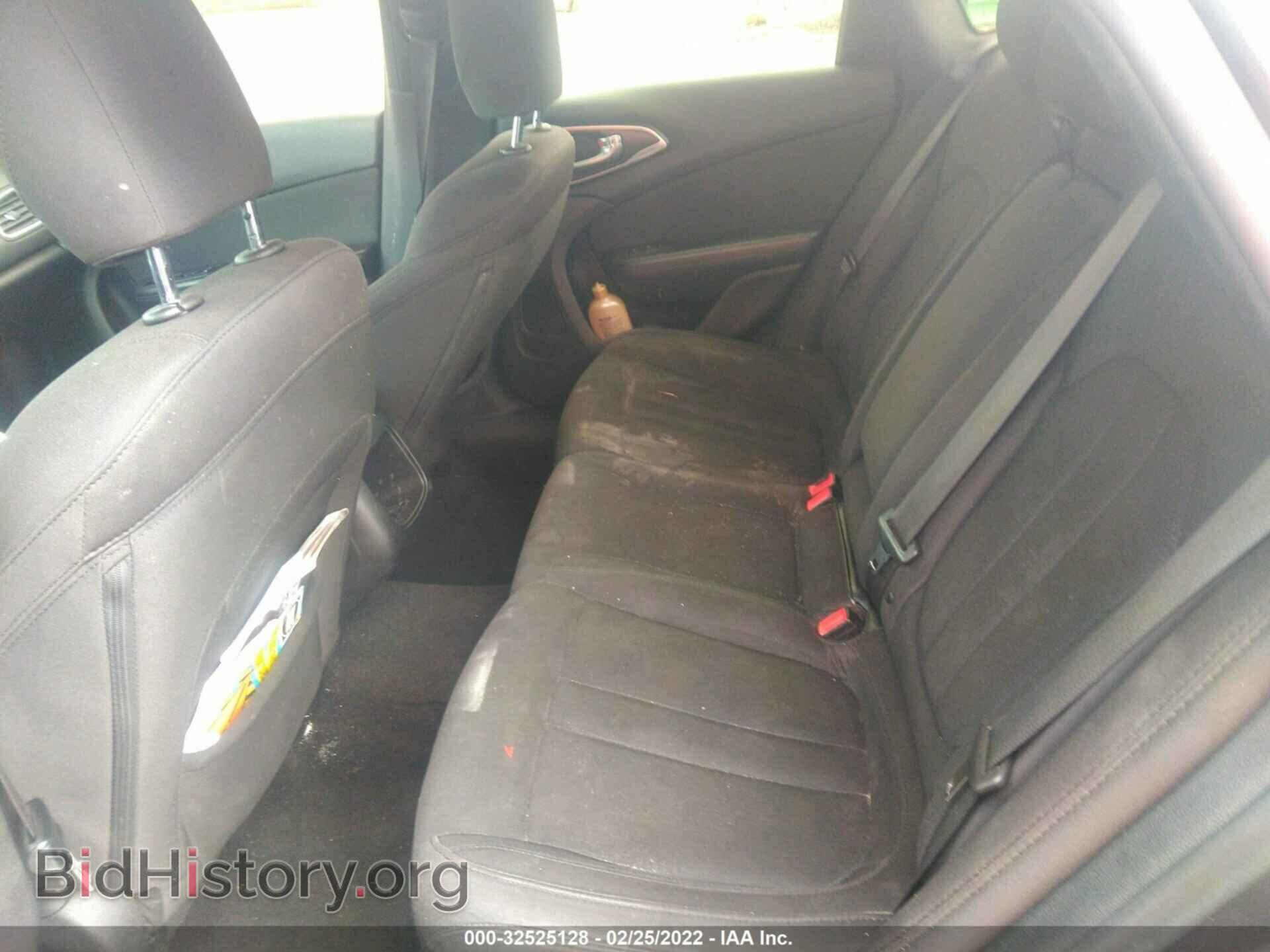 2016 CHRYSLER 200 - VIN: 1C3CCCAB9GN128180 - Фото 8