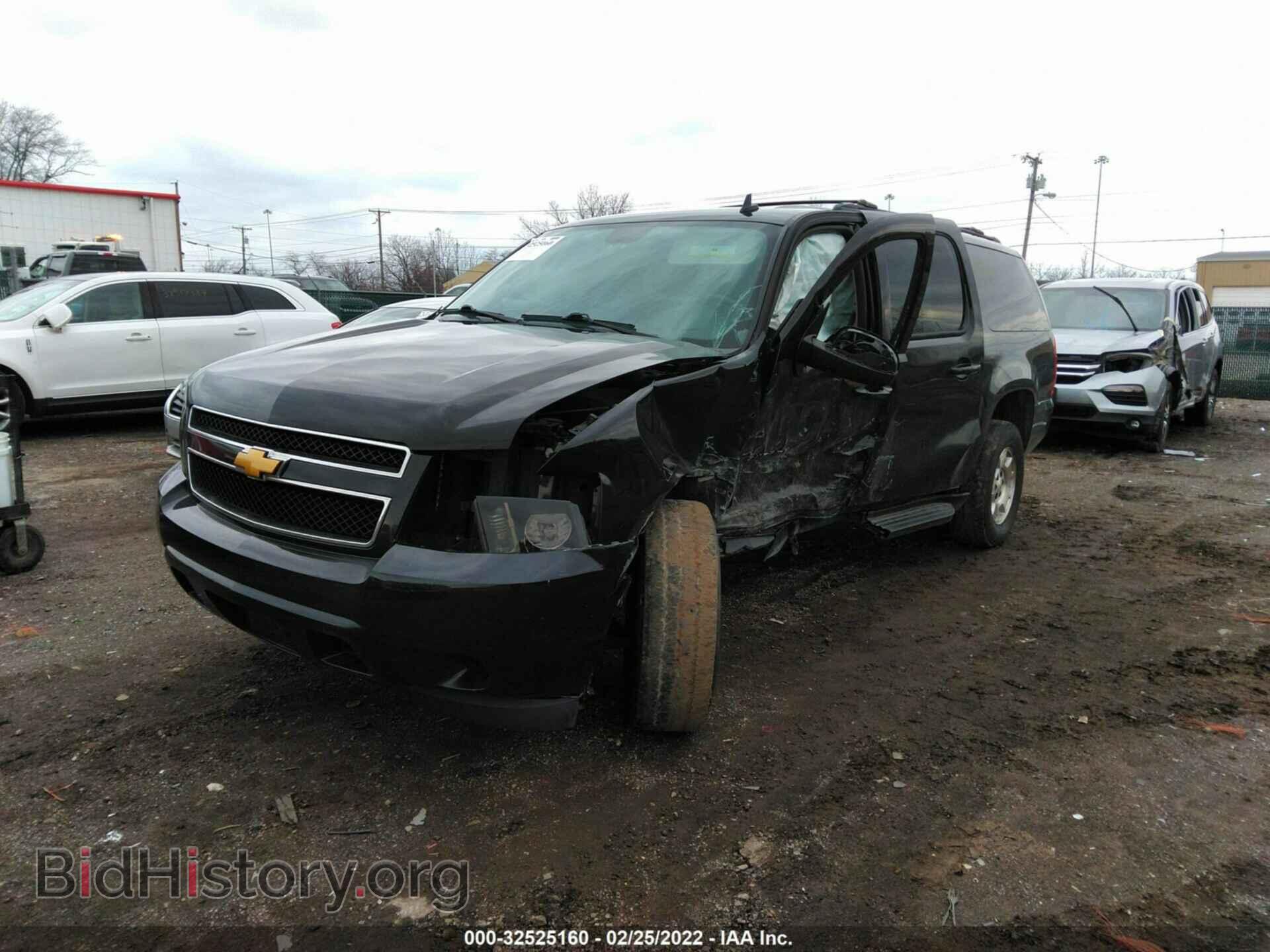 2013 CHEVROLET SUBURBAN - VIN: 1GNSCHE03DR143024 - Фото 6