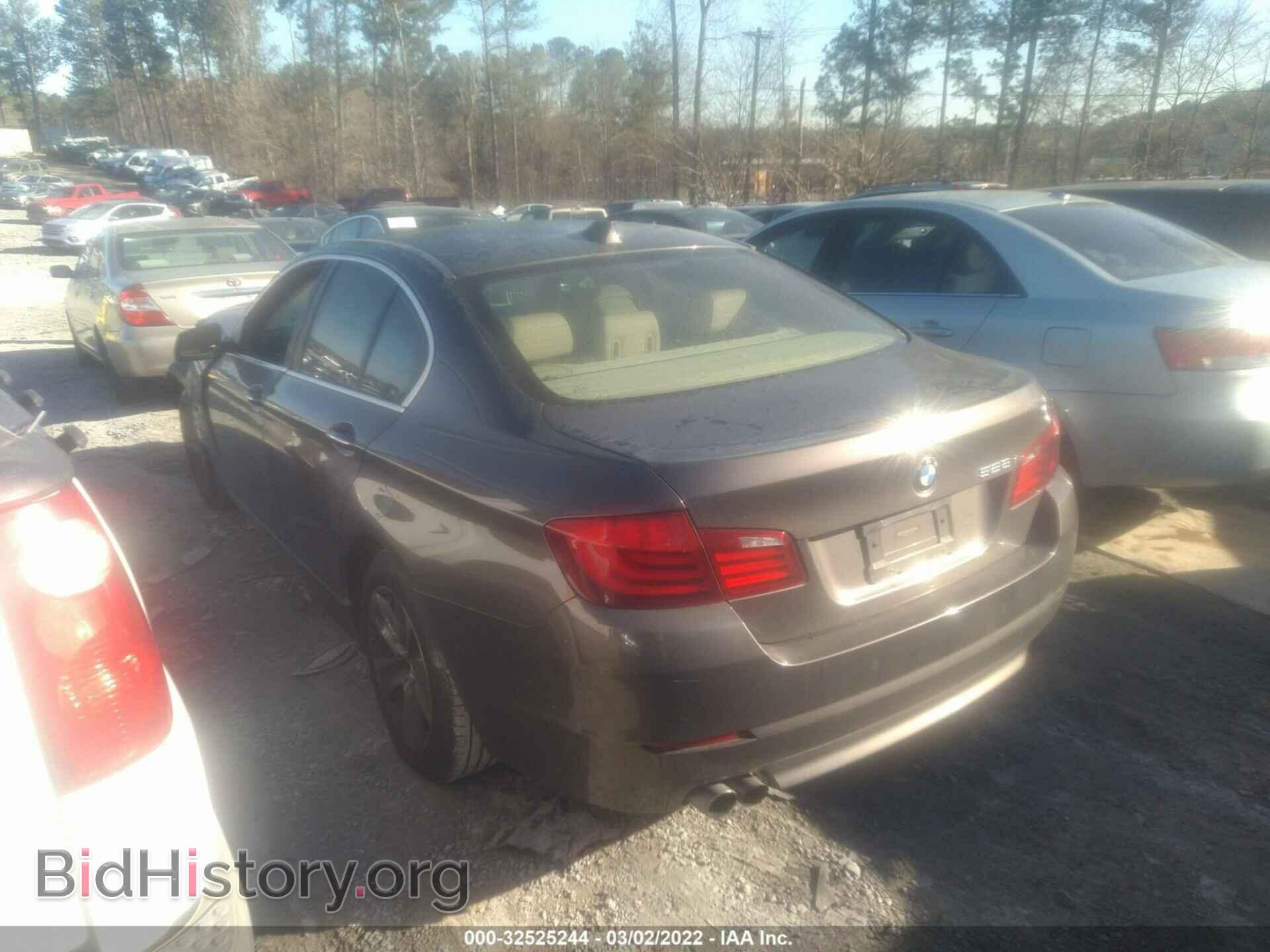 2011 BMW 5 SERIES - VIN: WBAFR1C50BC750090 - Фото 3