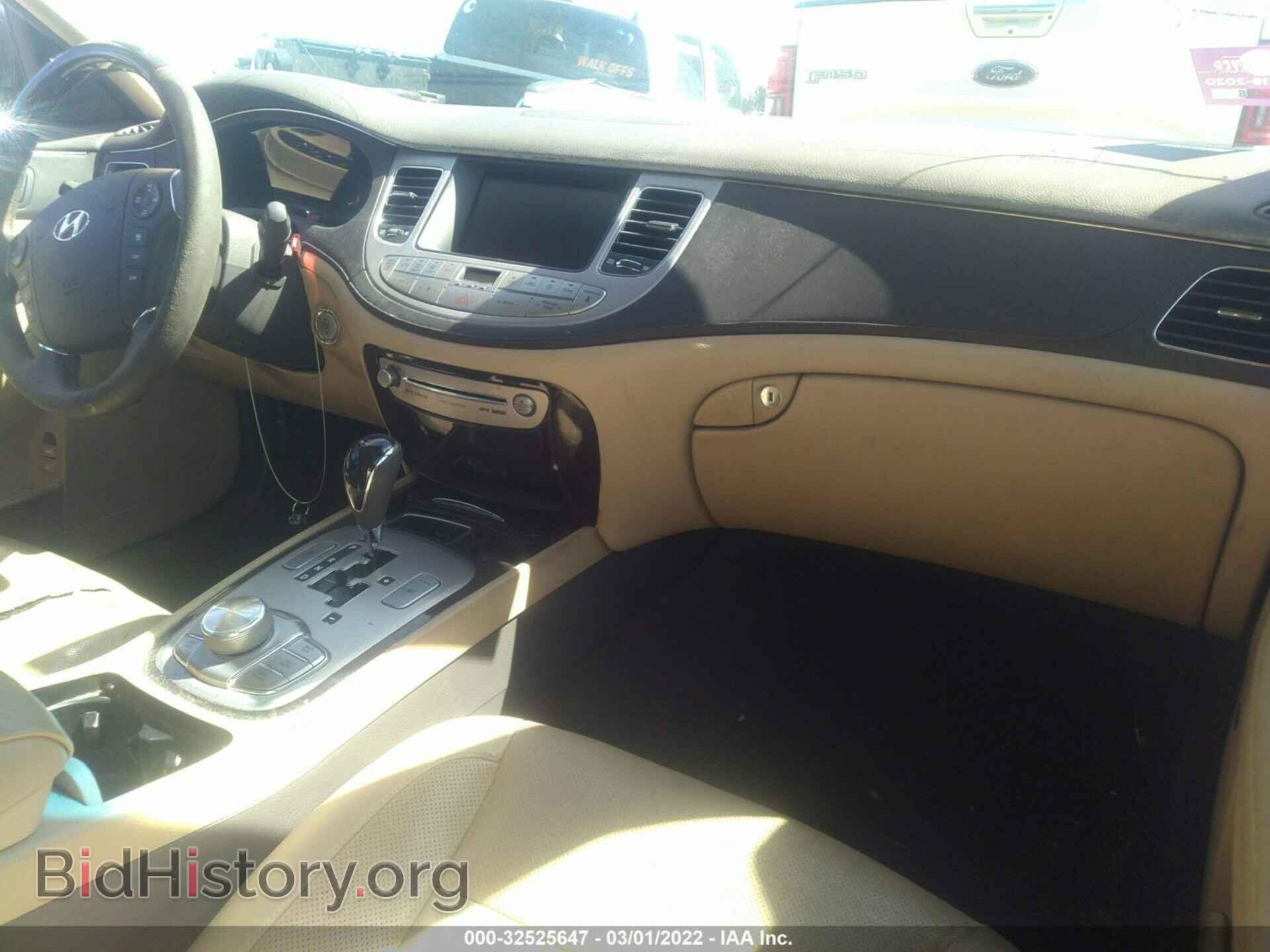 2011 HYUNDAI GENESIS - VIN: KMHGC4DF9BU124531 - Фото 5