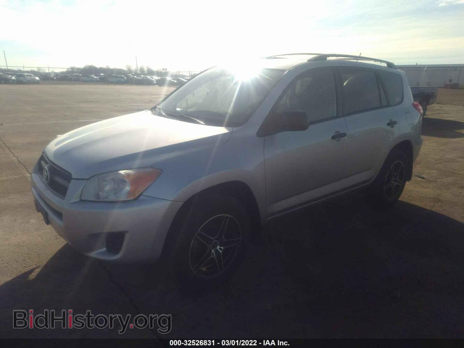 2010 TOYOTA RAV4 - VIN: 2T3BF4DVXAW079355 - Фото 2
