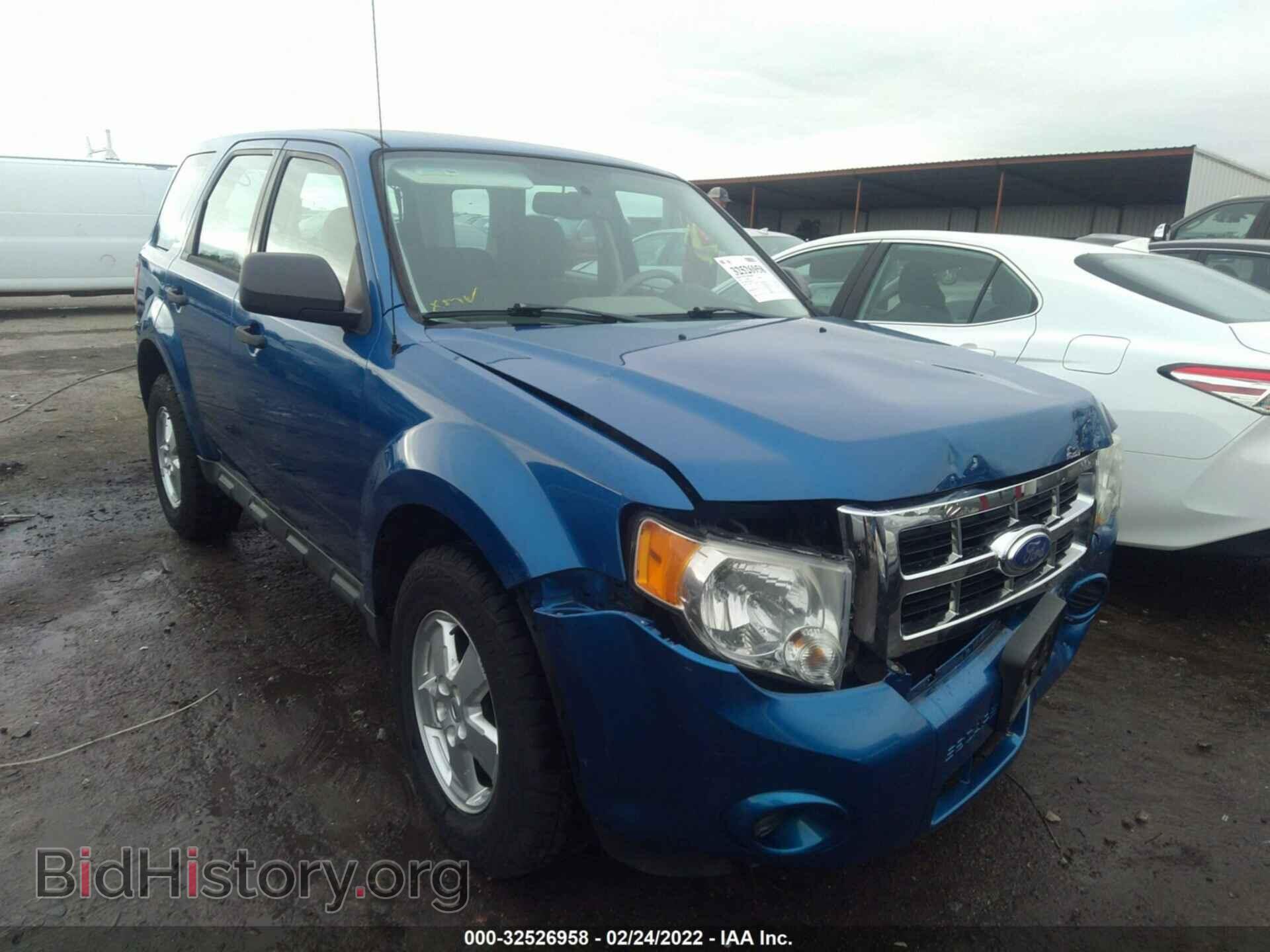 Фотография 1FMCU0C72BKC09169 - FORD ESCAPE 2011