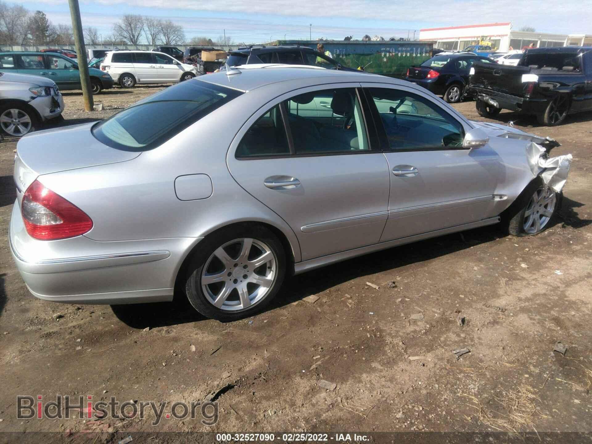 2007 MERCEDES-BENZ E-CLASS - VIN: WDBUF56X47B026888 - Фото 4