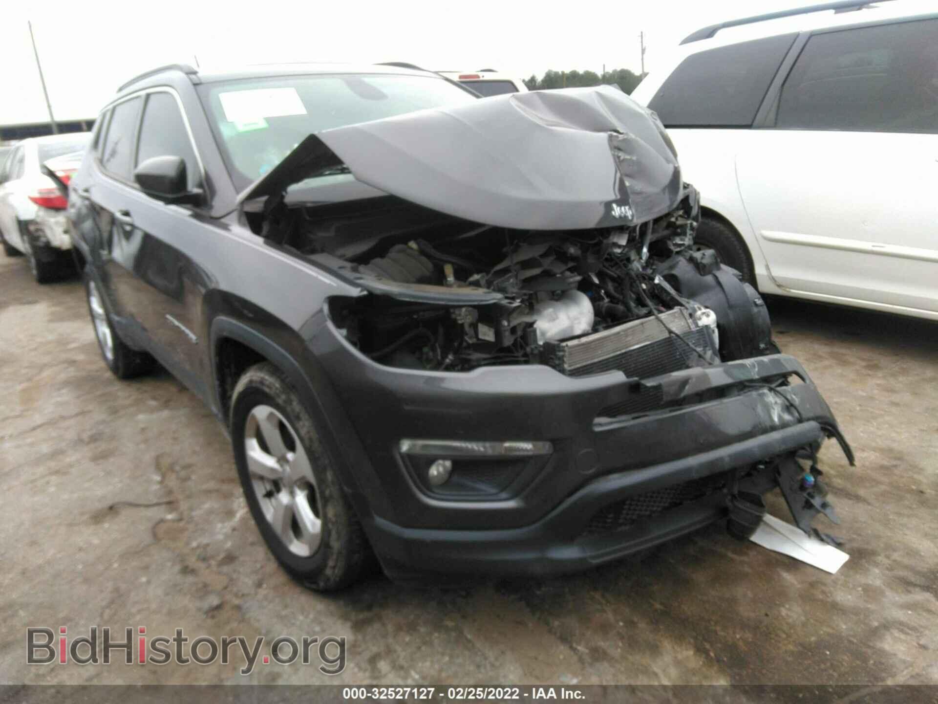 Photo 3C4NJCBB8HT652608 - JEEP COMPASS 2017