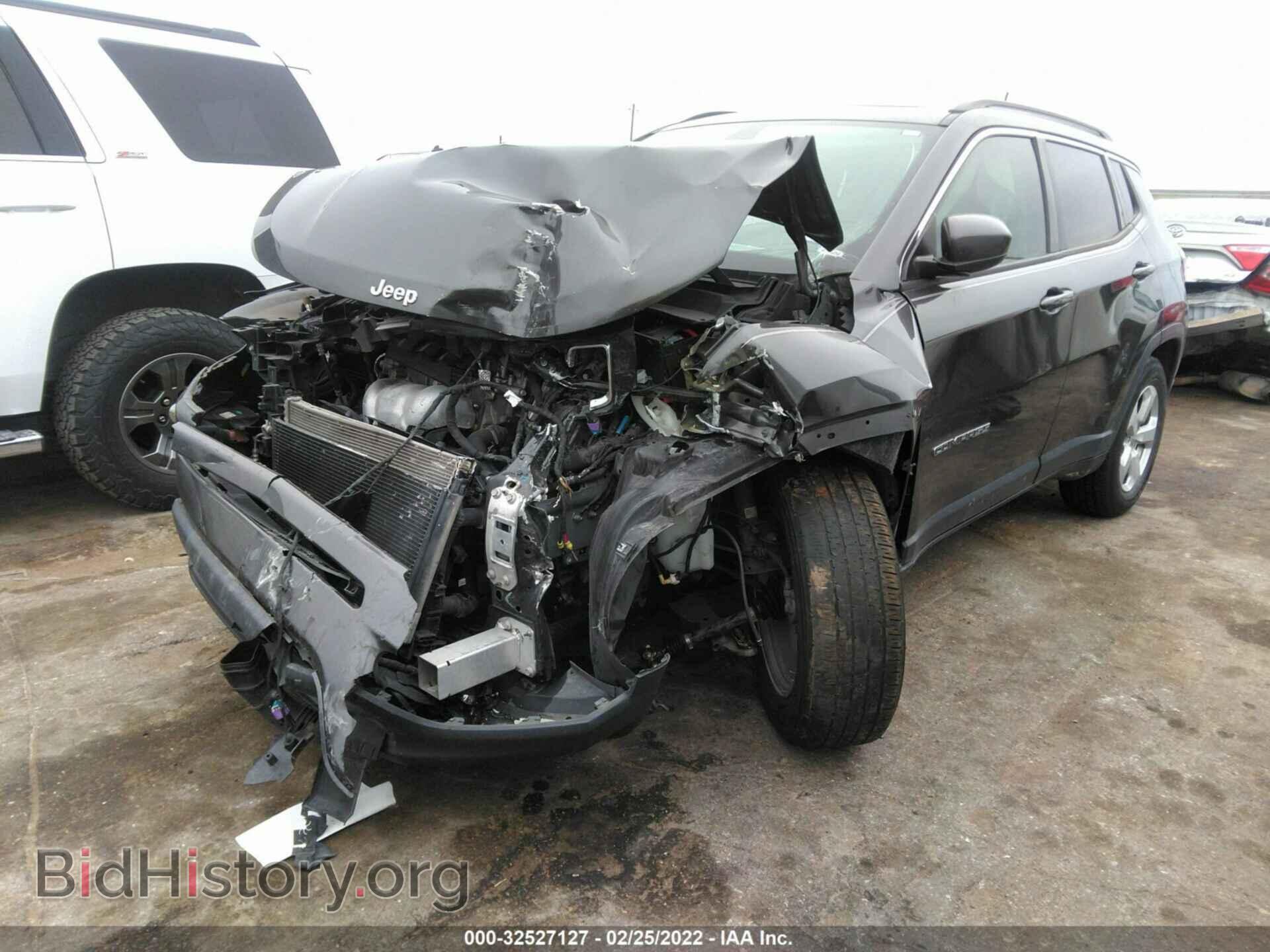 2017 JEEP COMPASS - VIN: 3C4NJCBB8HT652608 - Photo 2