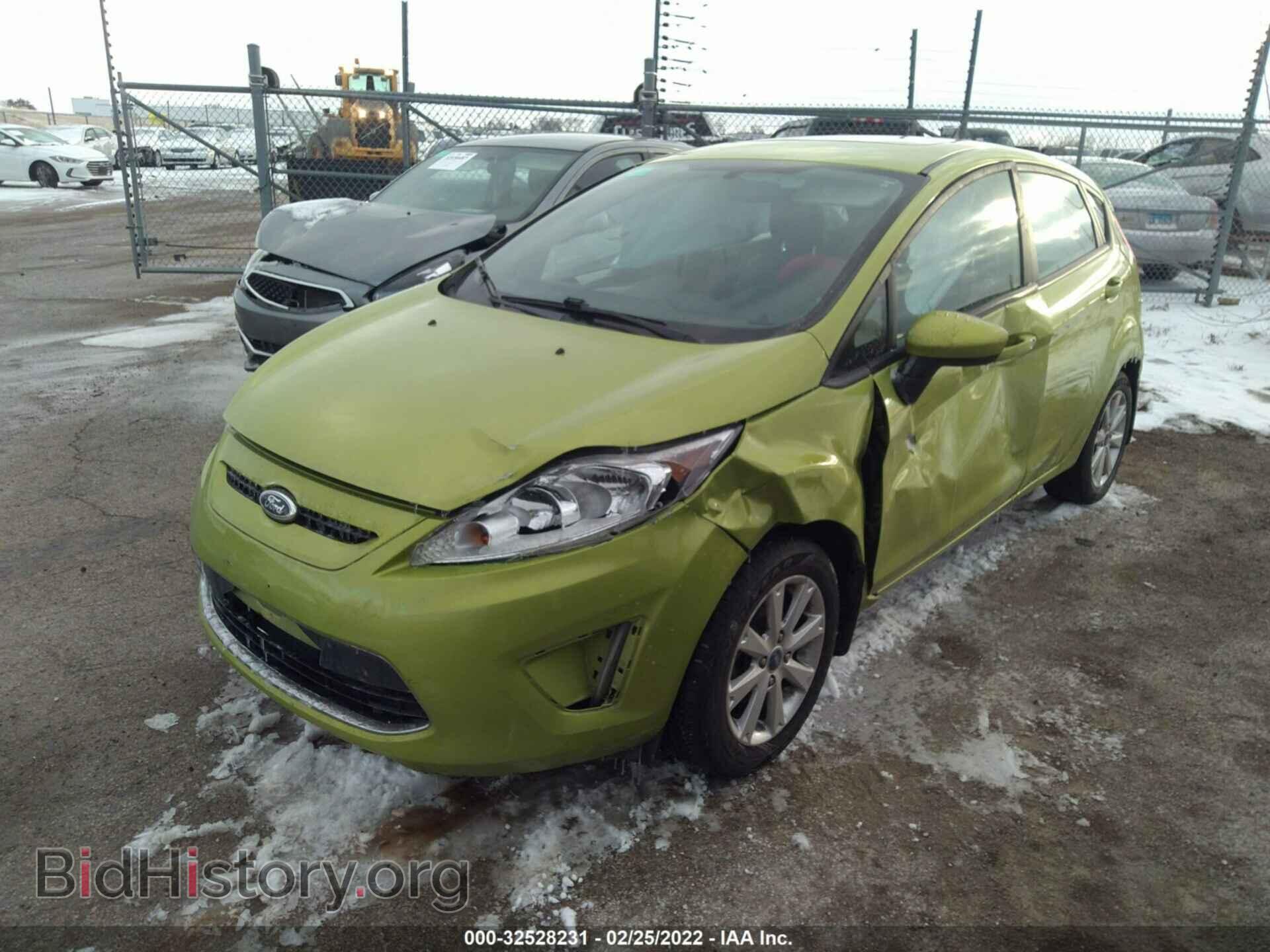 2011 FORD FIESTA - VIN: 3FADP4EJ5BM132019 - Фото 2