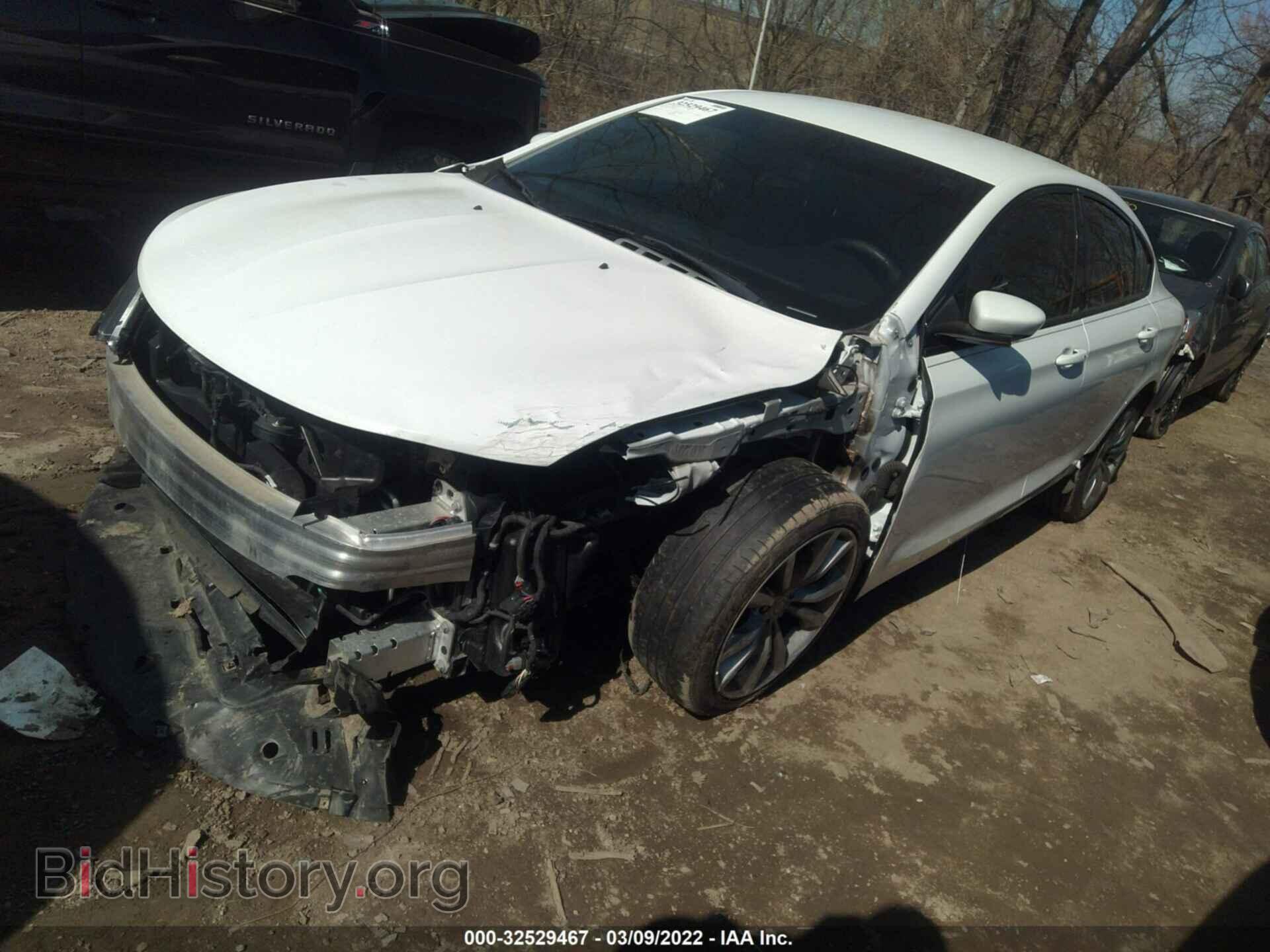 2015 CHRYSLER 200 - VIN: 1C3CCCBB2FN715480 - Фото 2