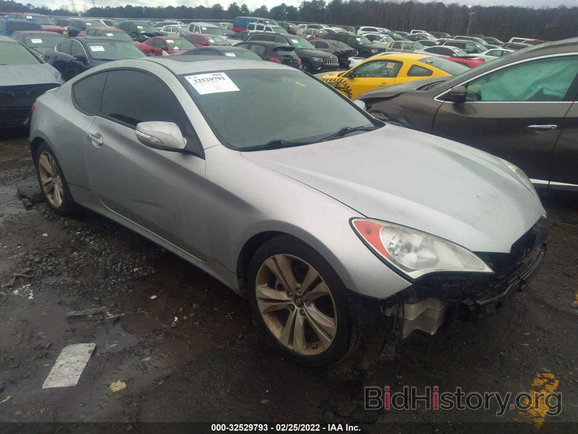 Photo KMHHU6KH6BU044377 - HYUNDAI GENESIS COUPE 2011