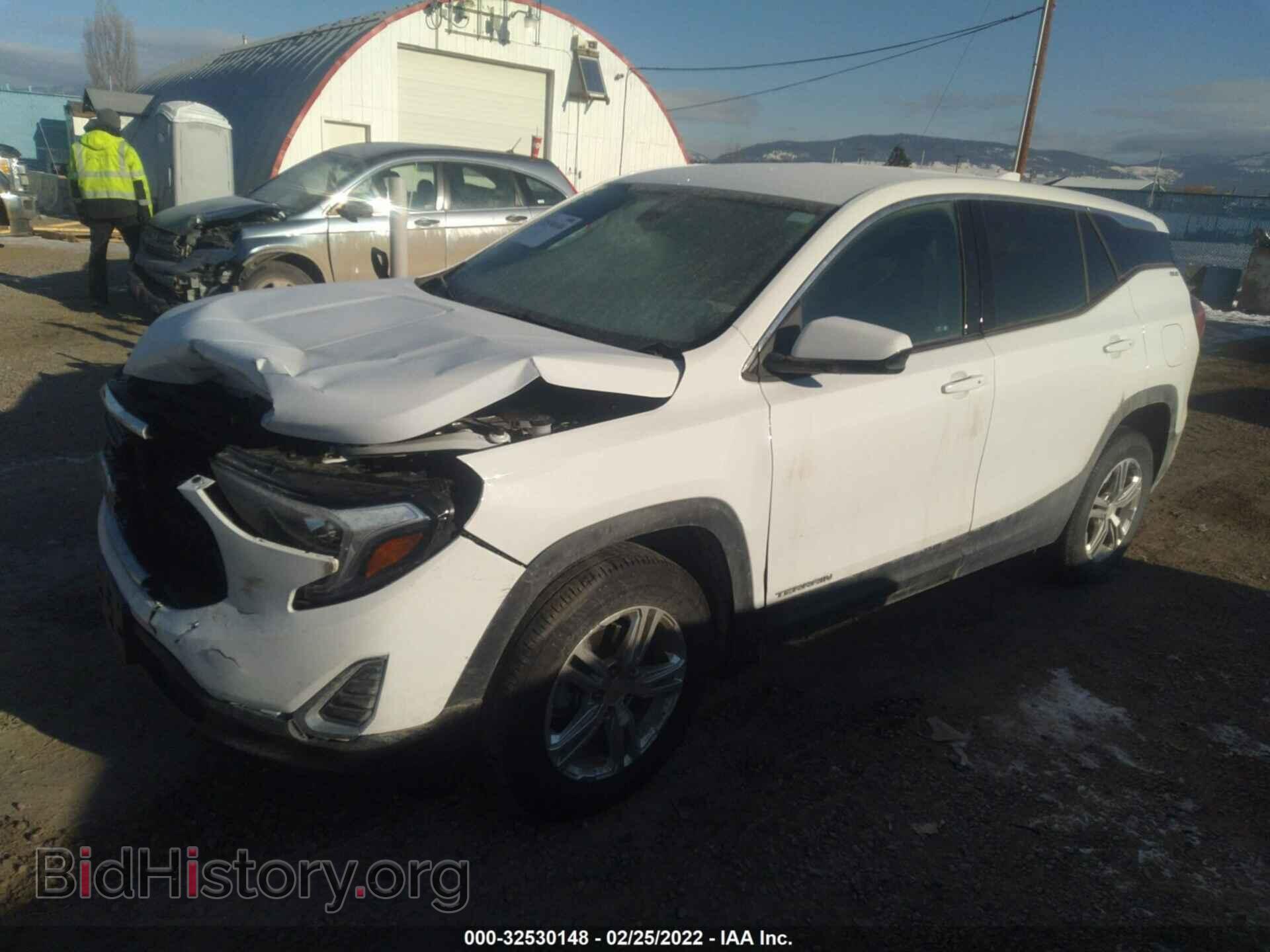 2020 GMC TERRAIN - VIN: 3GKALTEV2LL108911 - Фото 2