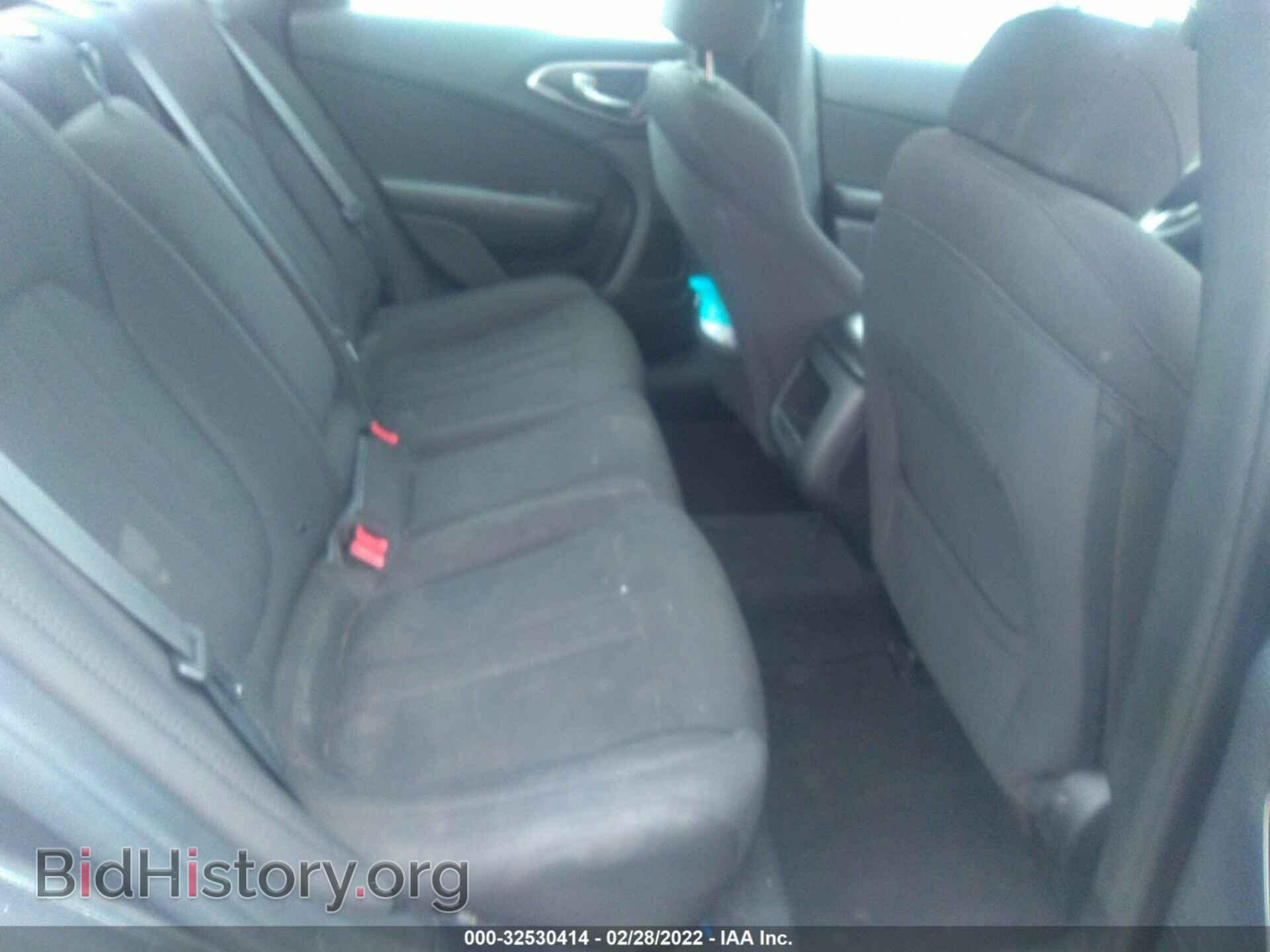 2016 CHRYSLER 200 - VIN: 1C3CCCAB5GN158115 - Фото 8