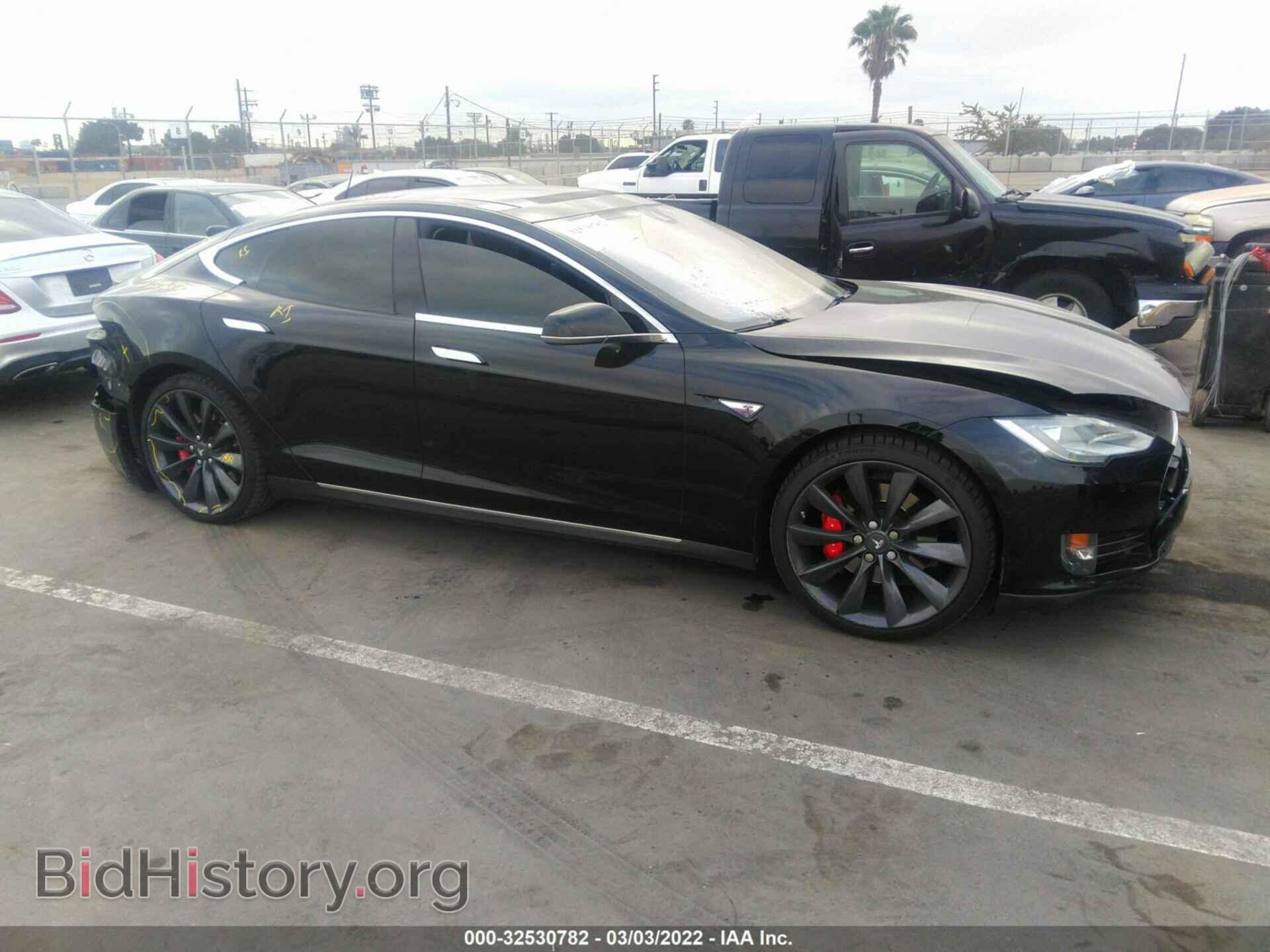 Фотография 5YJSA1H10EFP60270 - TESLA MODEL S 2014