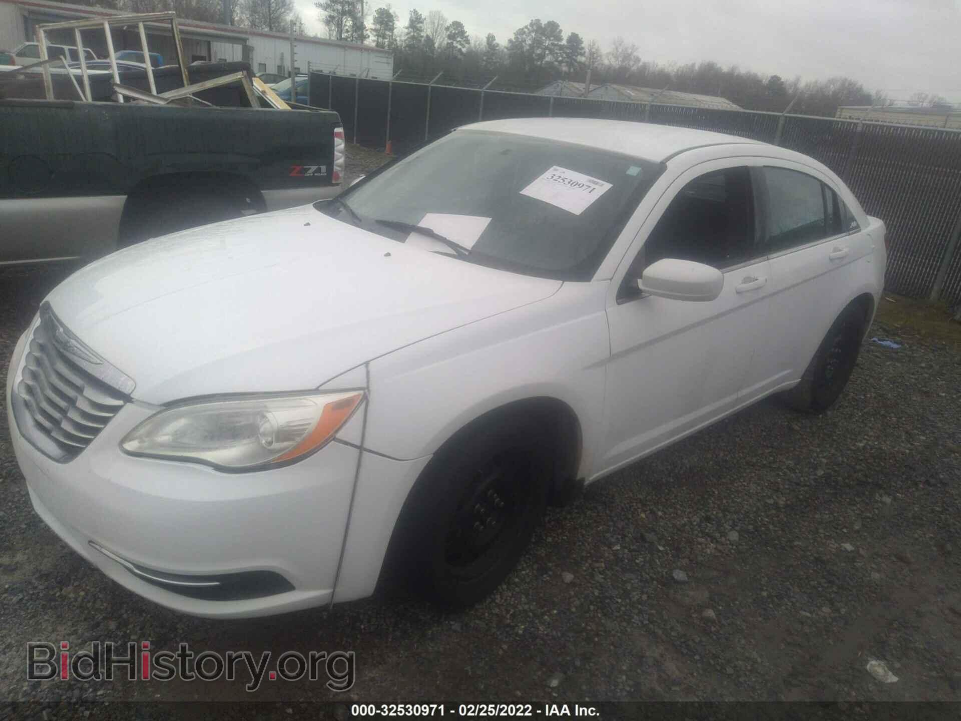 2012 CHRYSLER 200 - VIN: 1C3CCBAB4CN291940 - Photo 2