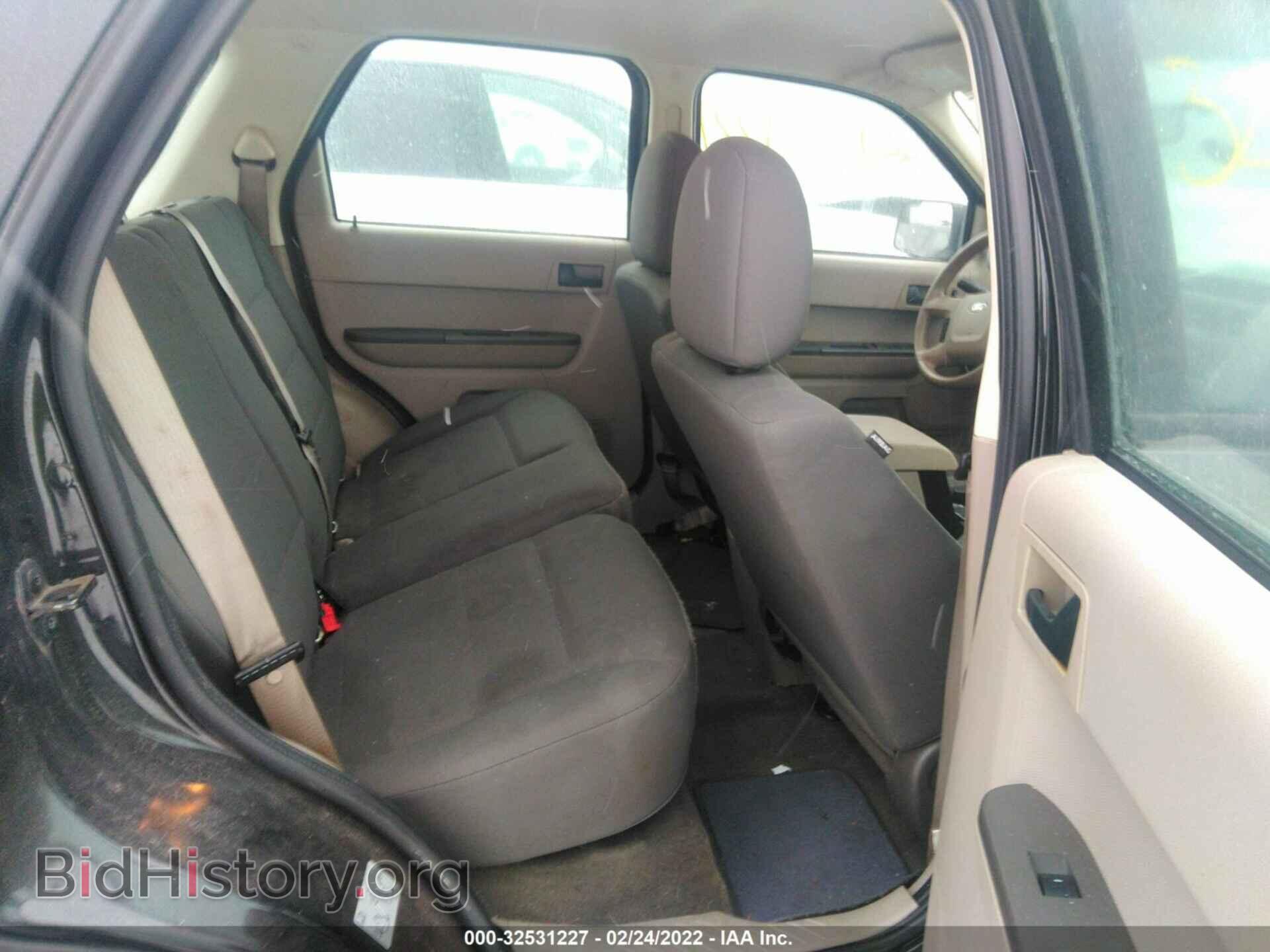 2011 FORD ESCAPE - VIN: 1FMCU0C77BKA91295 - Фото 8