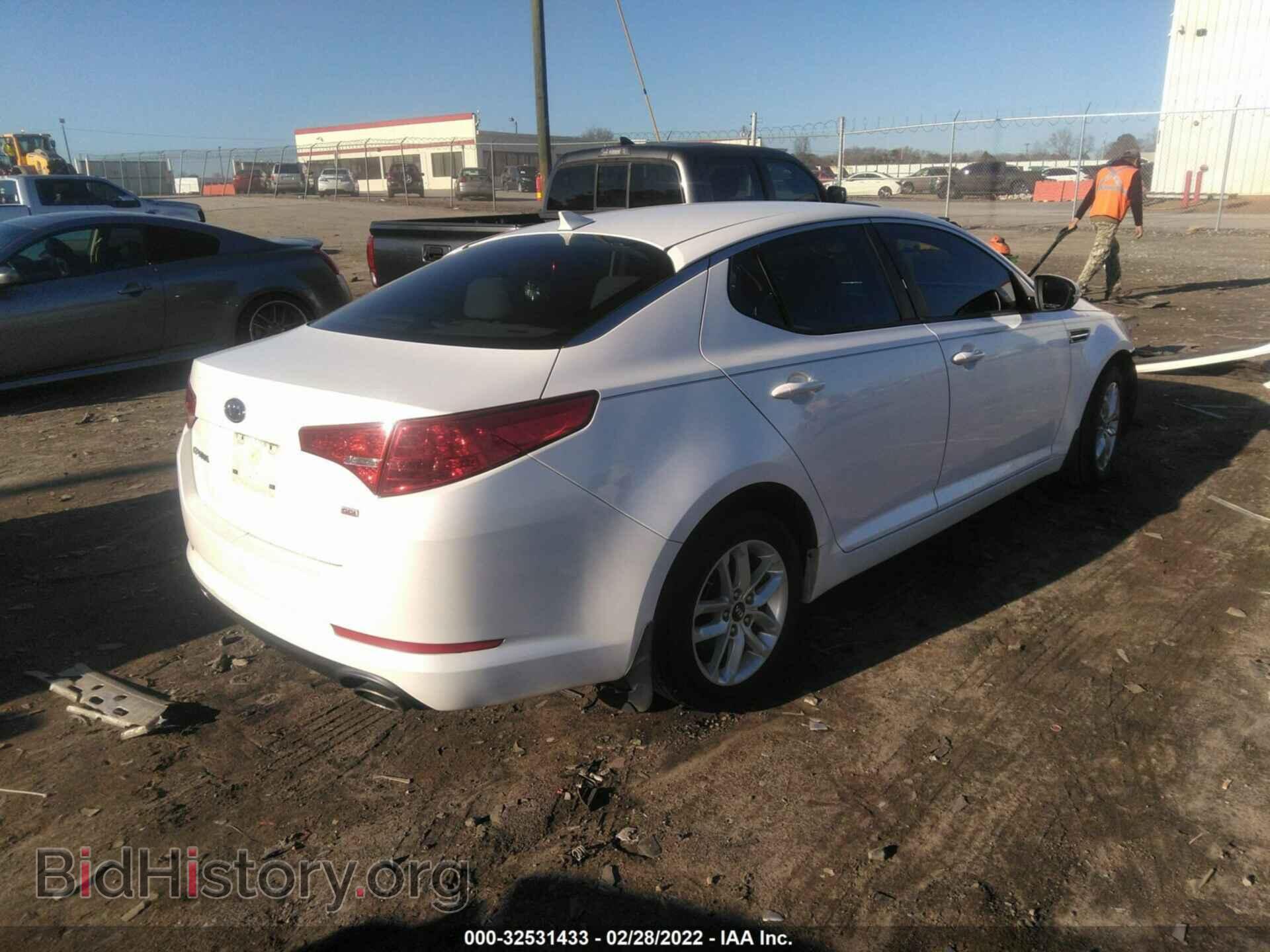 2011 KIA OPTIMA - VIN: KNAGM4A71B5152958 - Фото 4