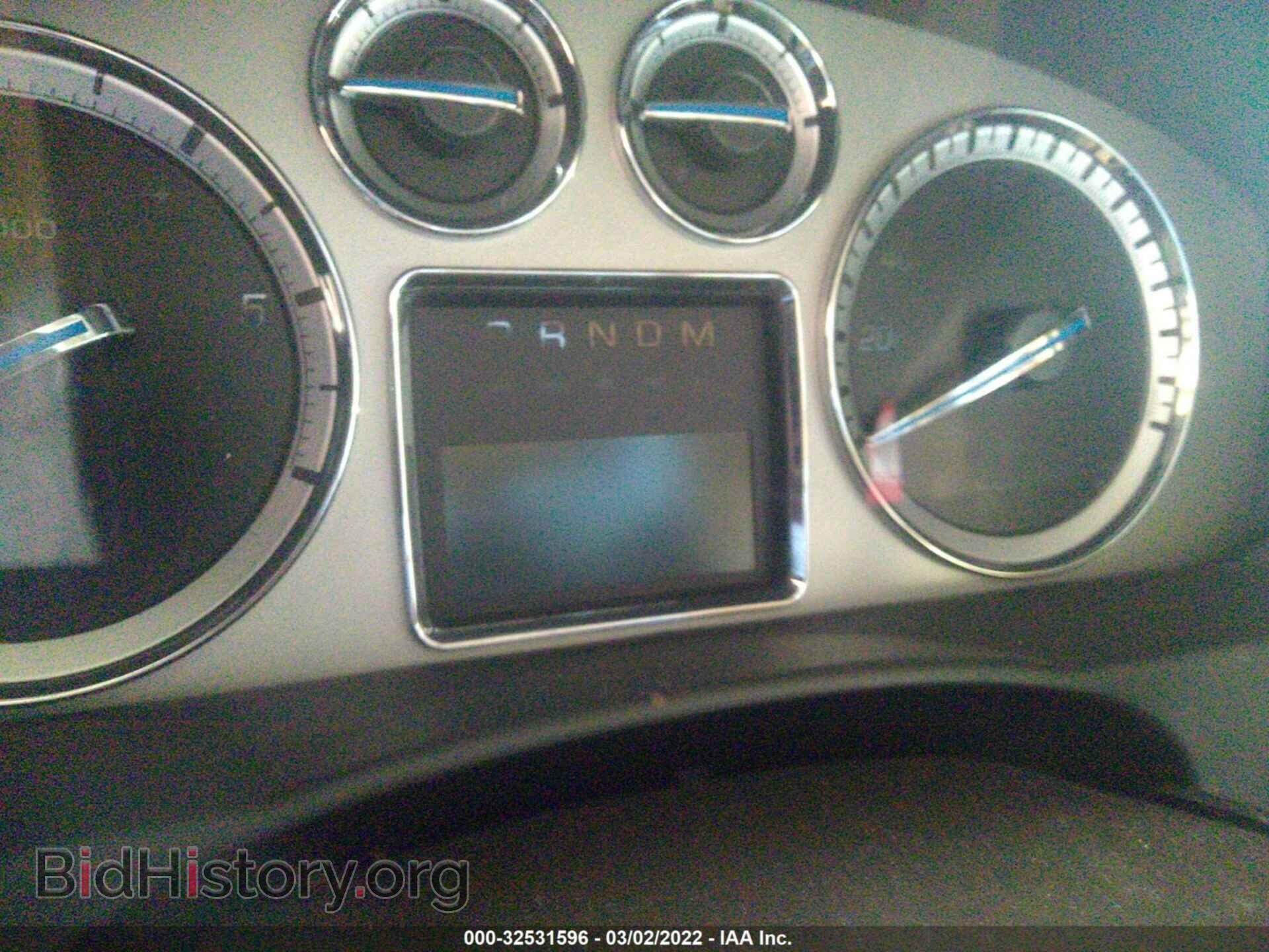 2011 CADILLAC ESCALADE - VIN: 1GYS3AEF7BR342802 - Фото 7